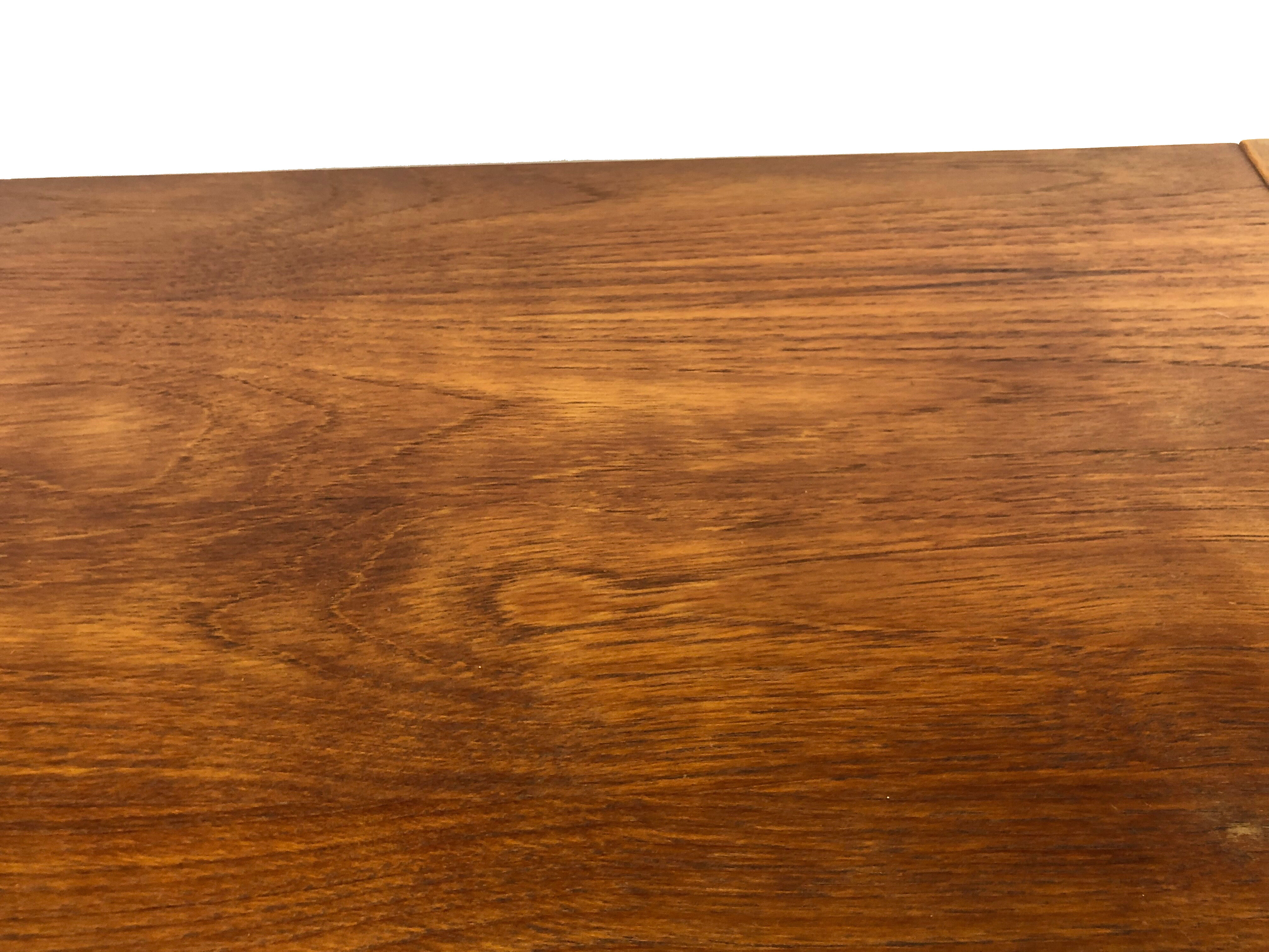 Dresser in teak