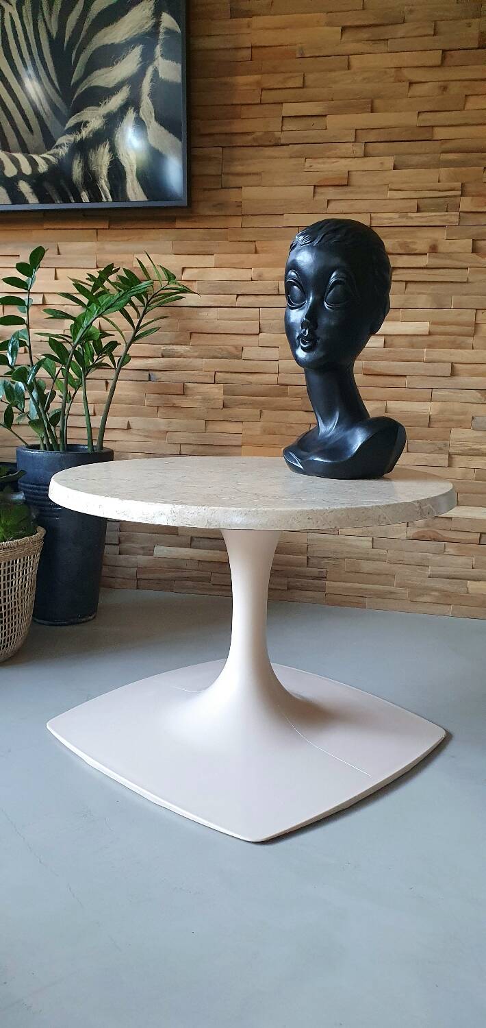 Twiggy hat head 1960