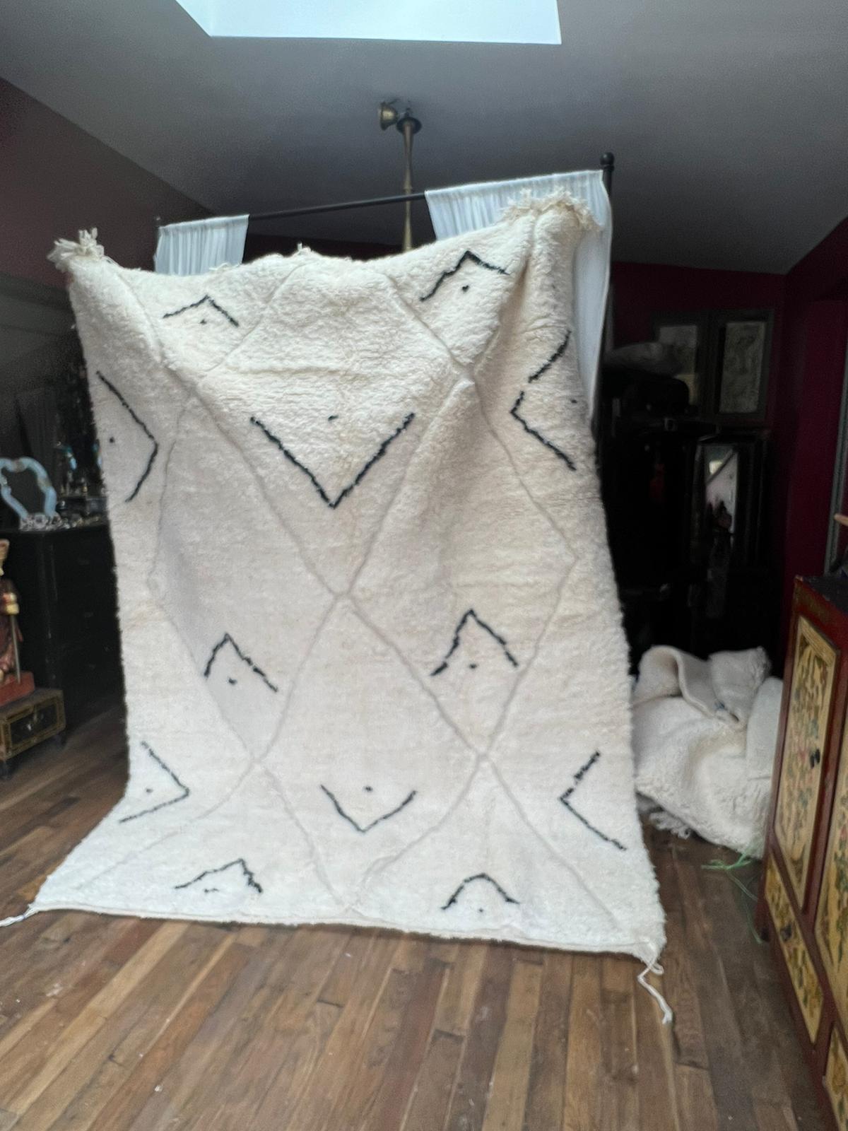 Berber carpet 170x250cm