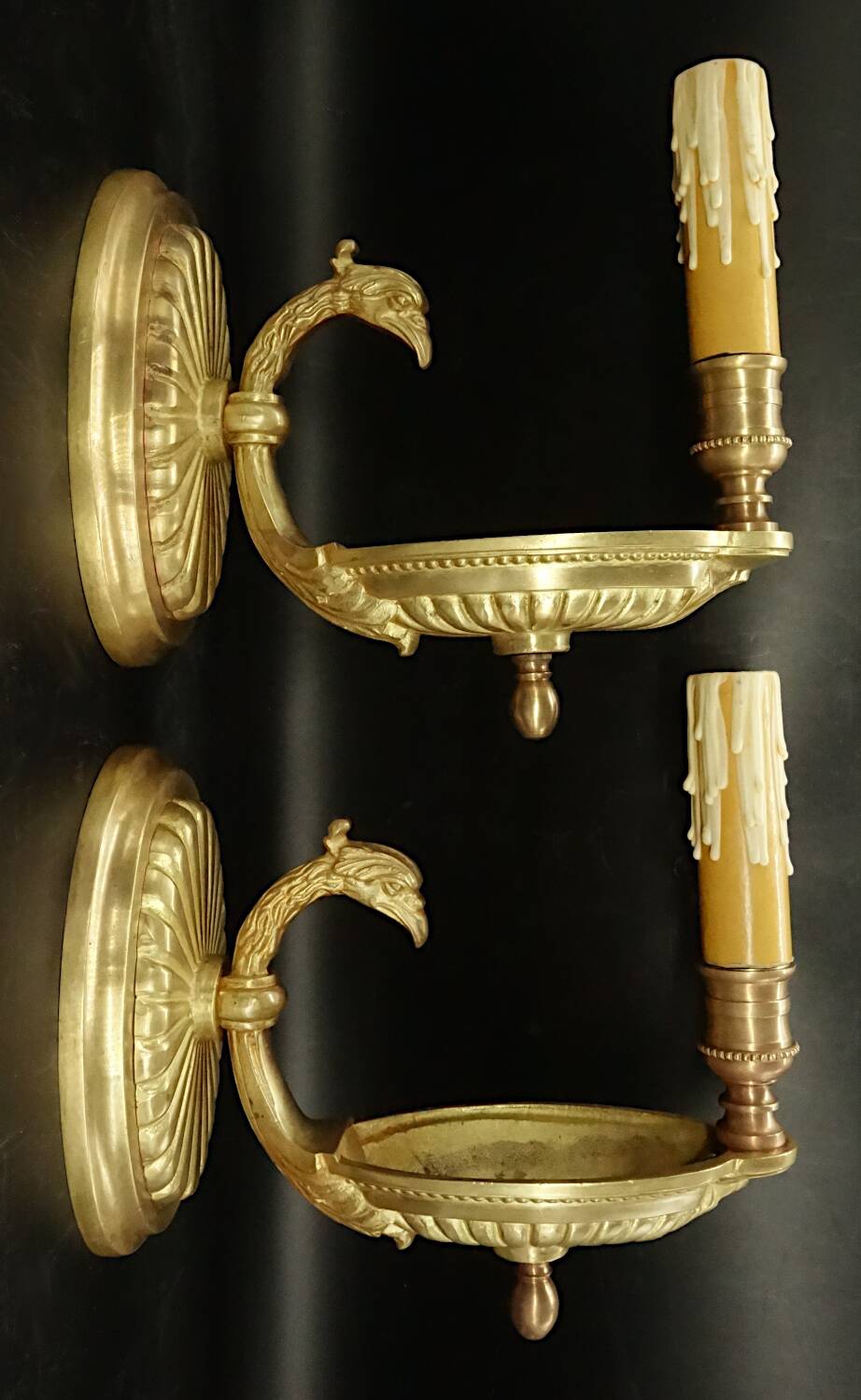 Pair of Empire style eagle head wall lights - bronze Lucien GAU, Paris