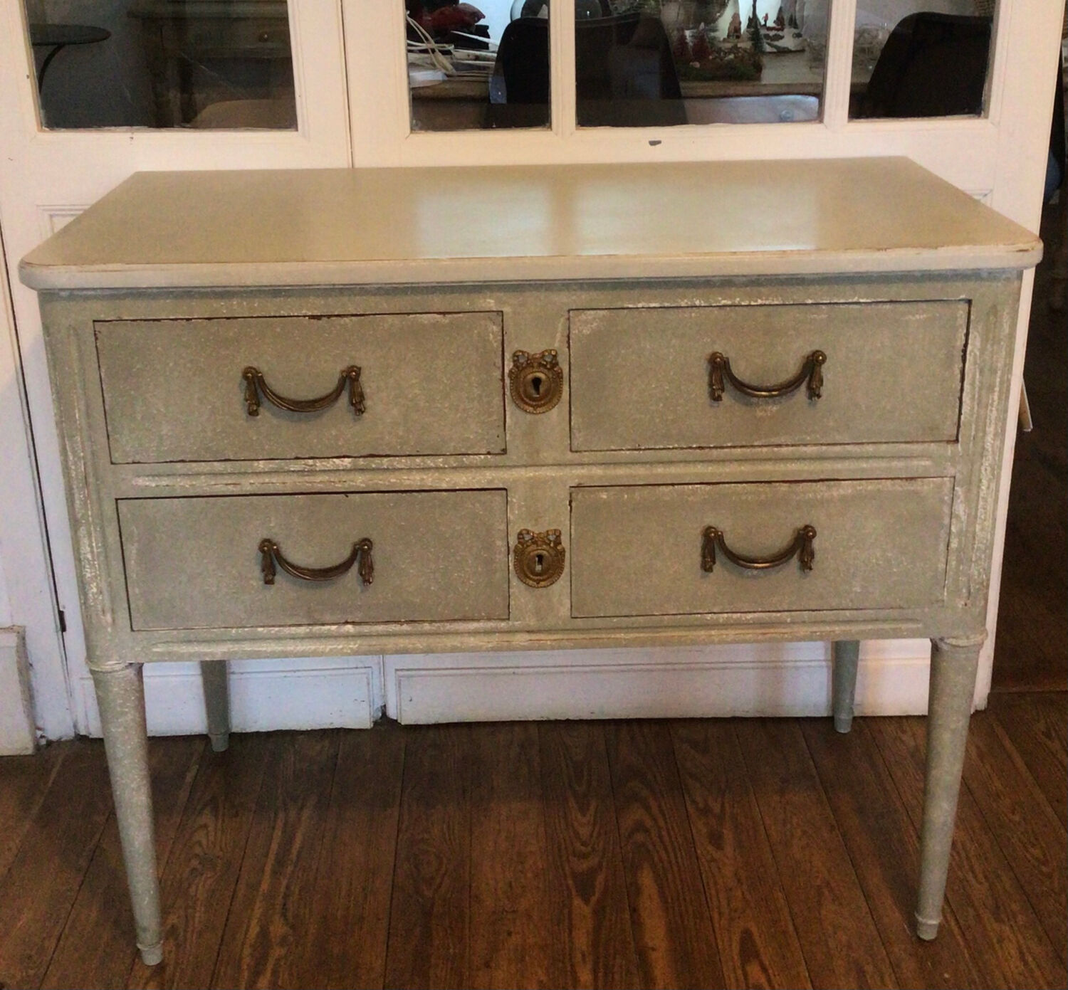 Gustavian Commode