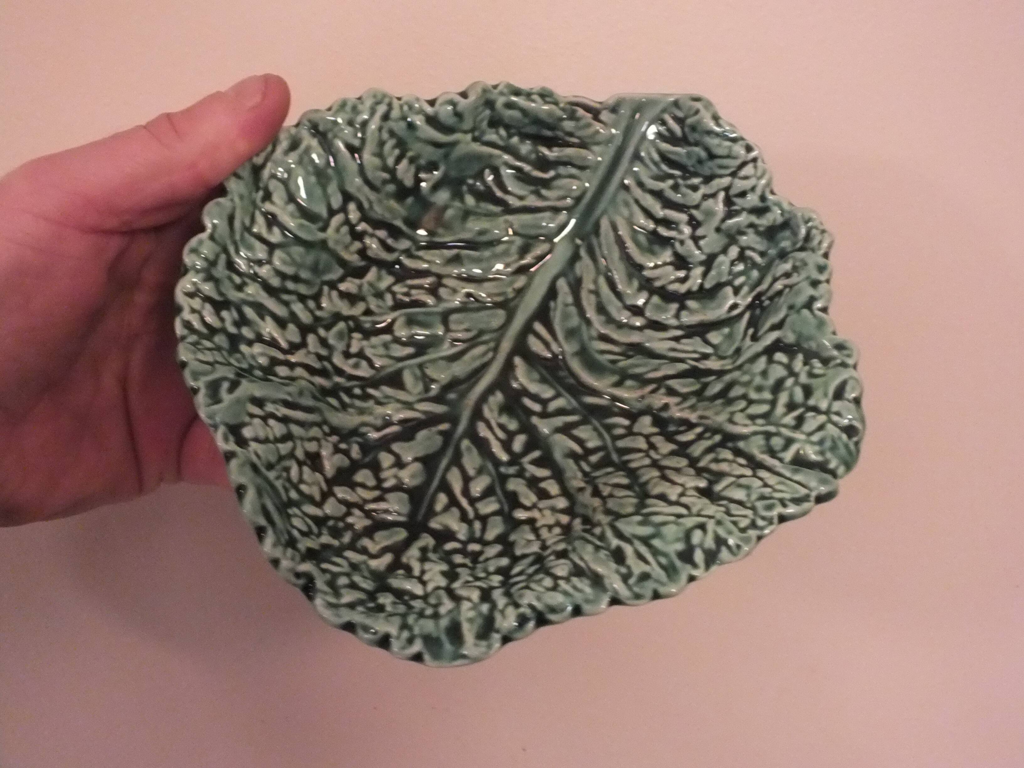 Duo dish dish in Sarreguemines cabbage leaf slip