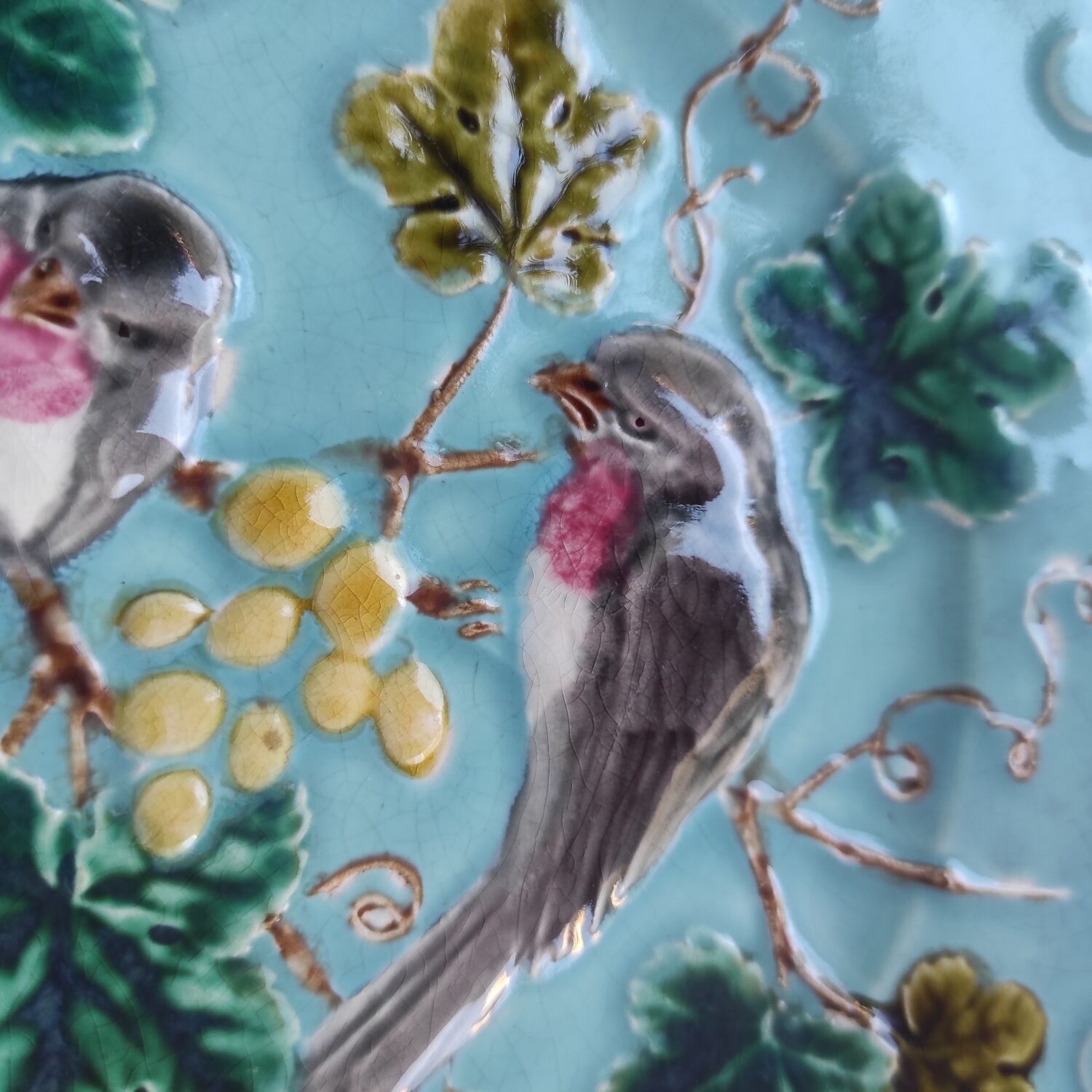 Slip plate Majolica Sarreguemines