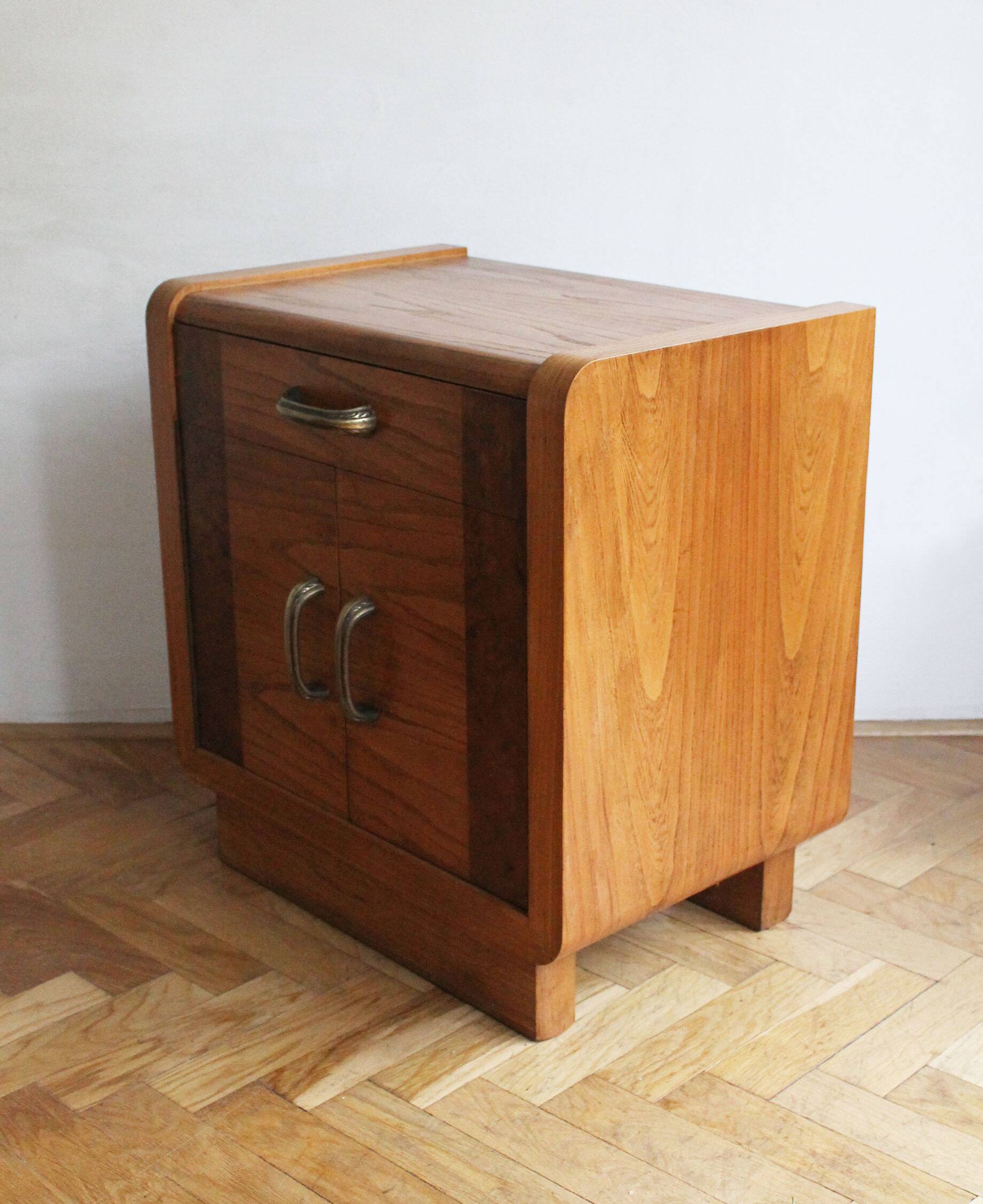 Pair of 1930s Art Deco bedside tables