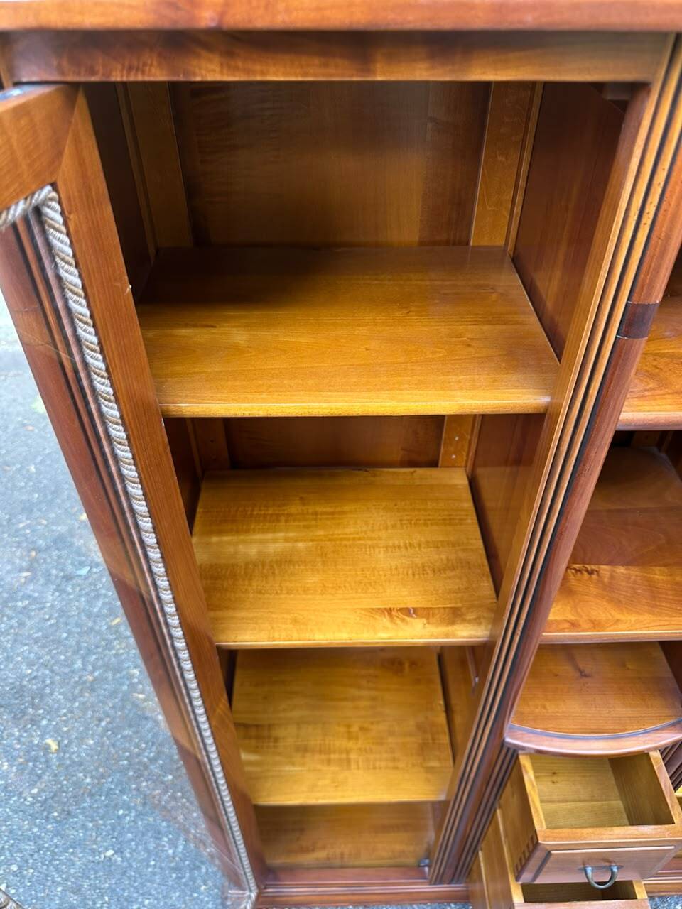 Display cabinet in solid cherry wood Louis Philippe style, 1980s - 108x35x140cm