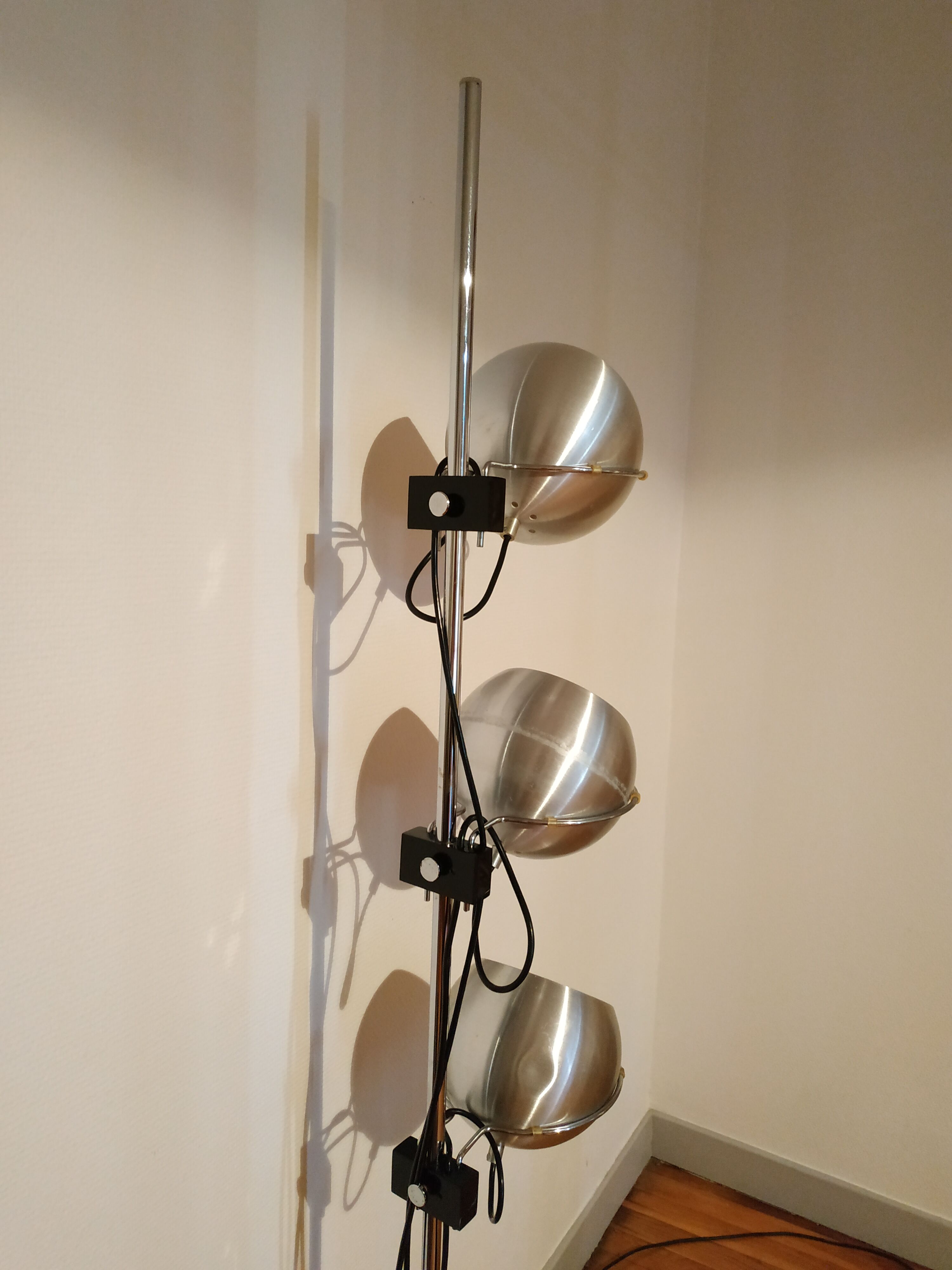 Lamppost Reggiani model "Eye Ball" 1970