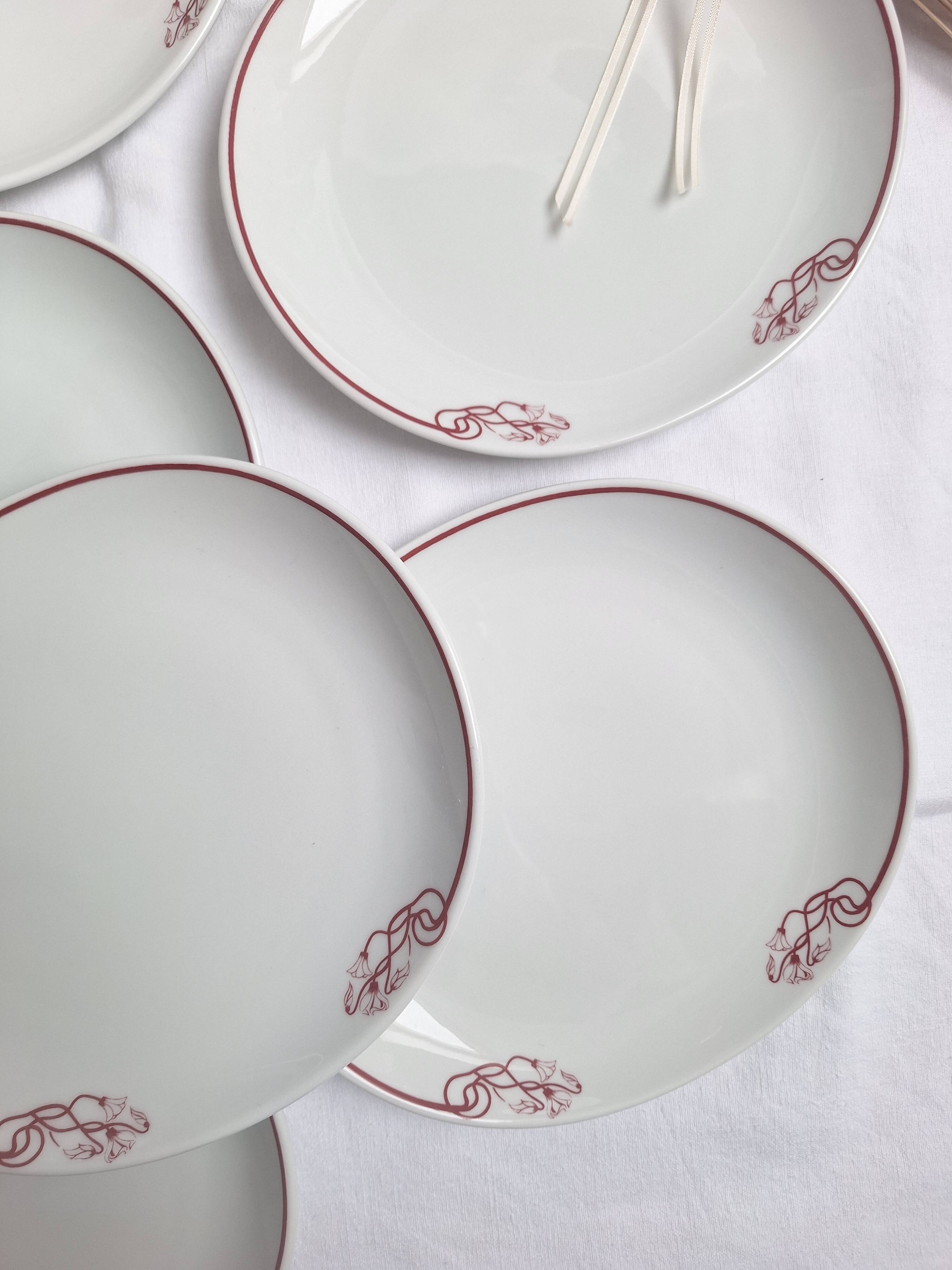 Oval dessert plates Pillivuyt