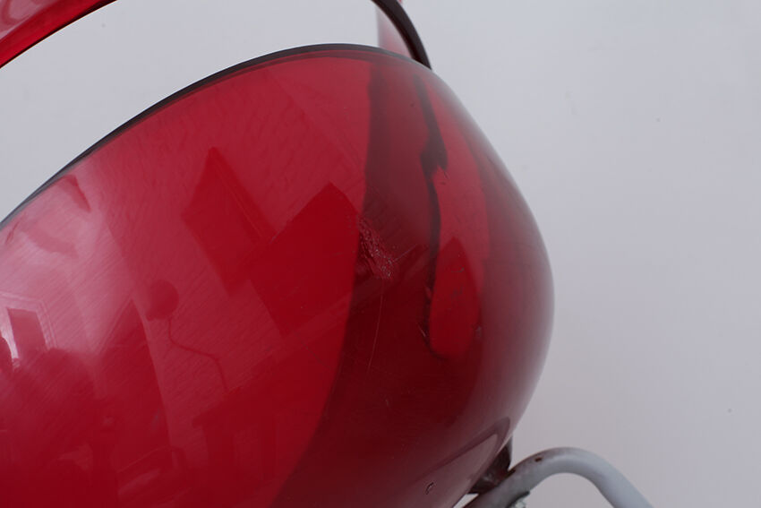 Fauteuil vintage pléxi rouge Arik Levy 1979