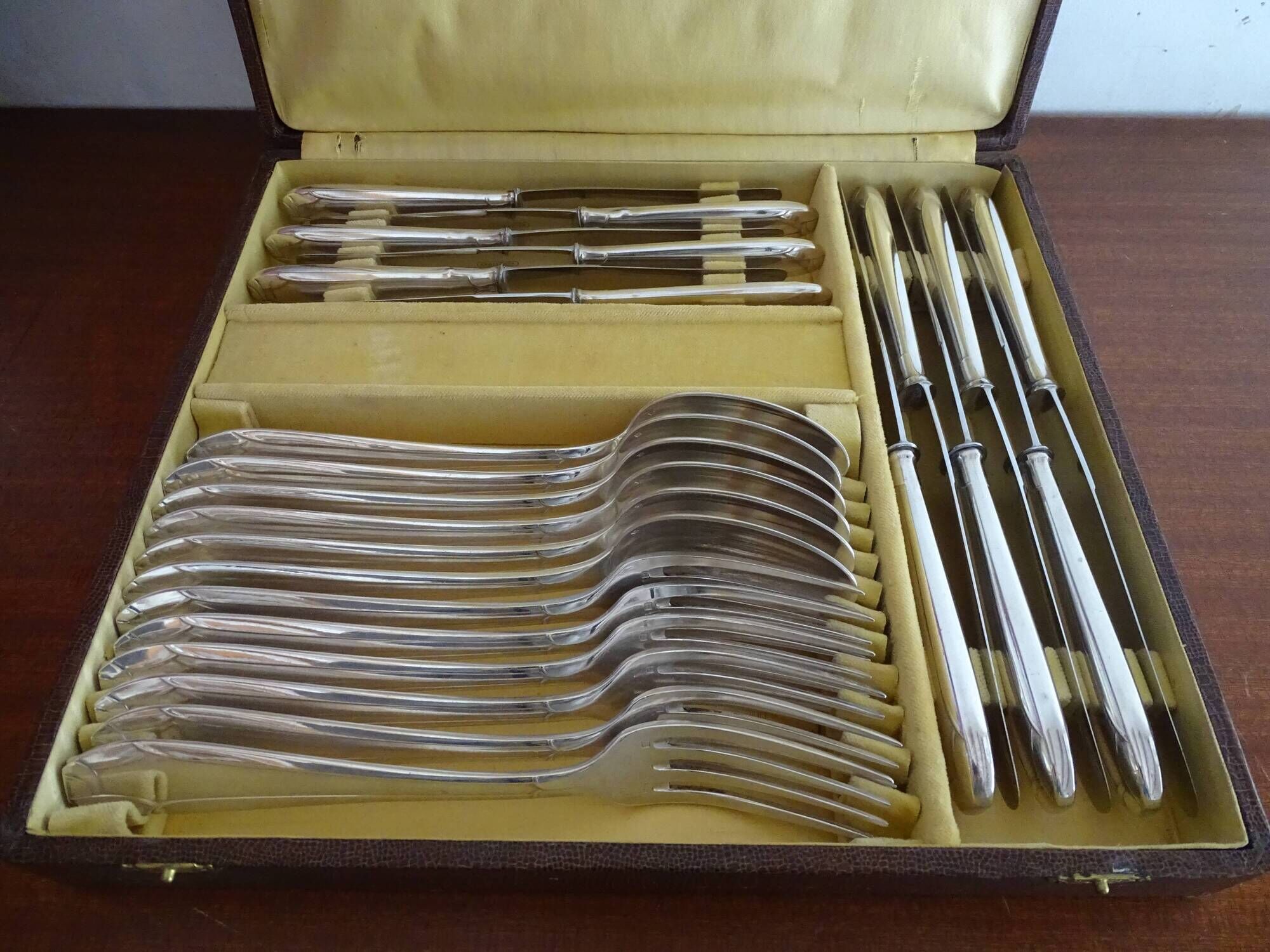 Housewife 24 seats 6 people art deco 1930 silver metal apollo