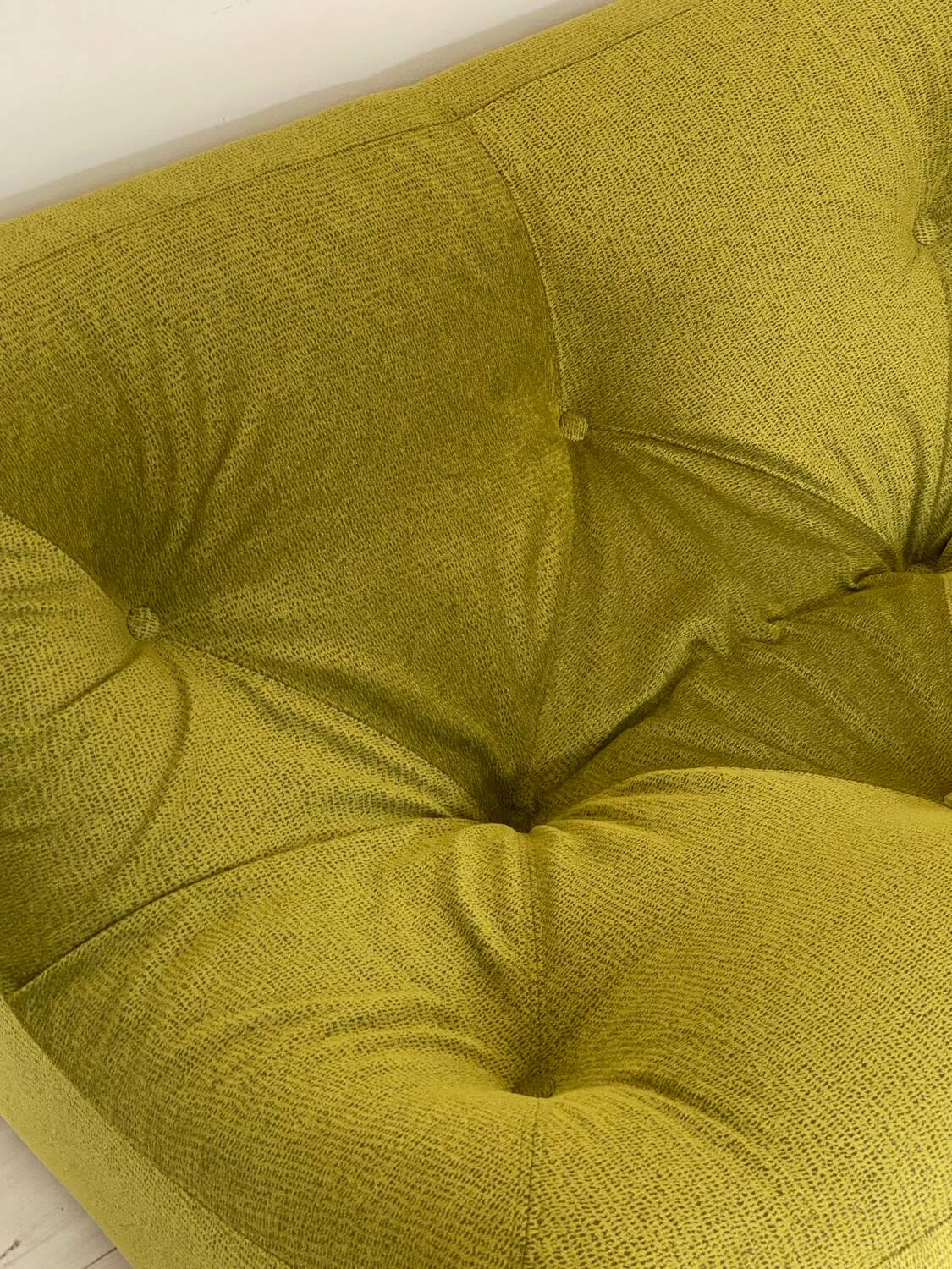 Kali 2-seater sofa by Ligne Roset