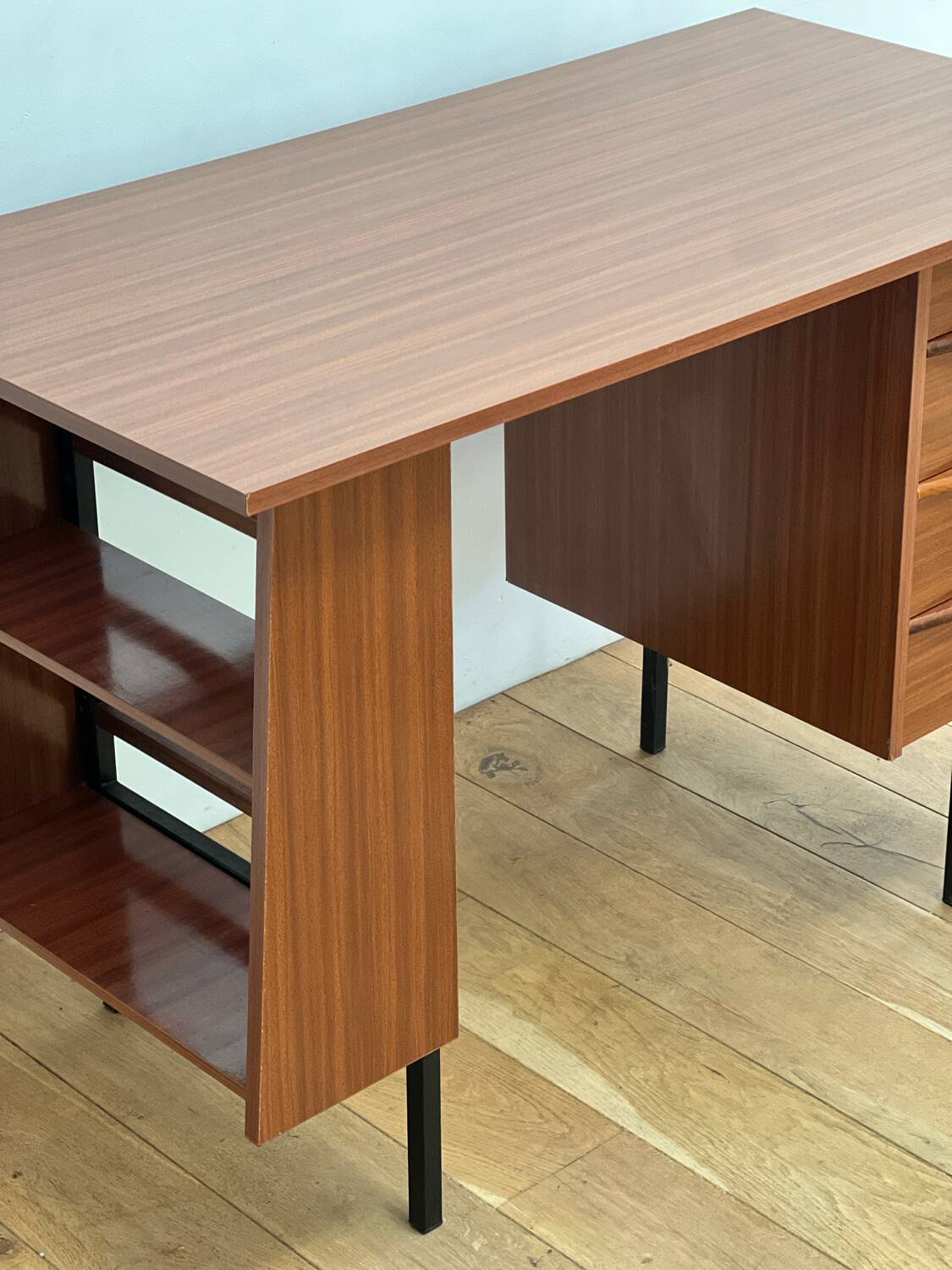 Bureau vintage années 60