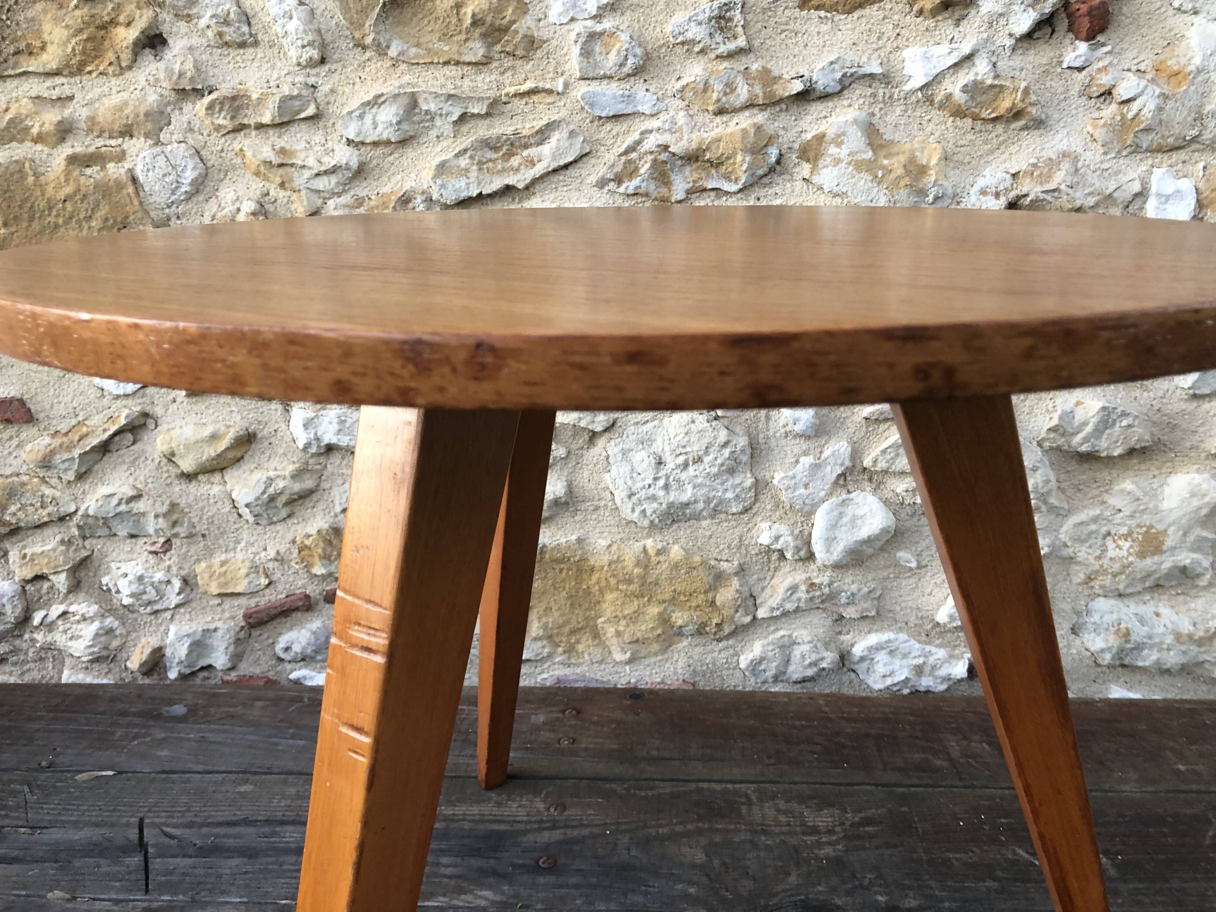 Vintage round coffee table, oak tripod legs circa 60