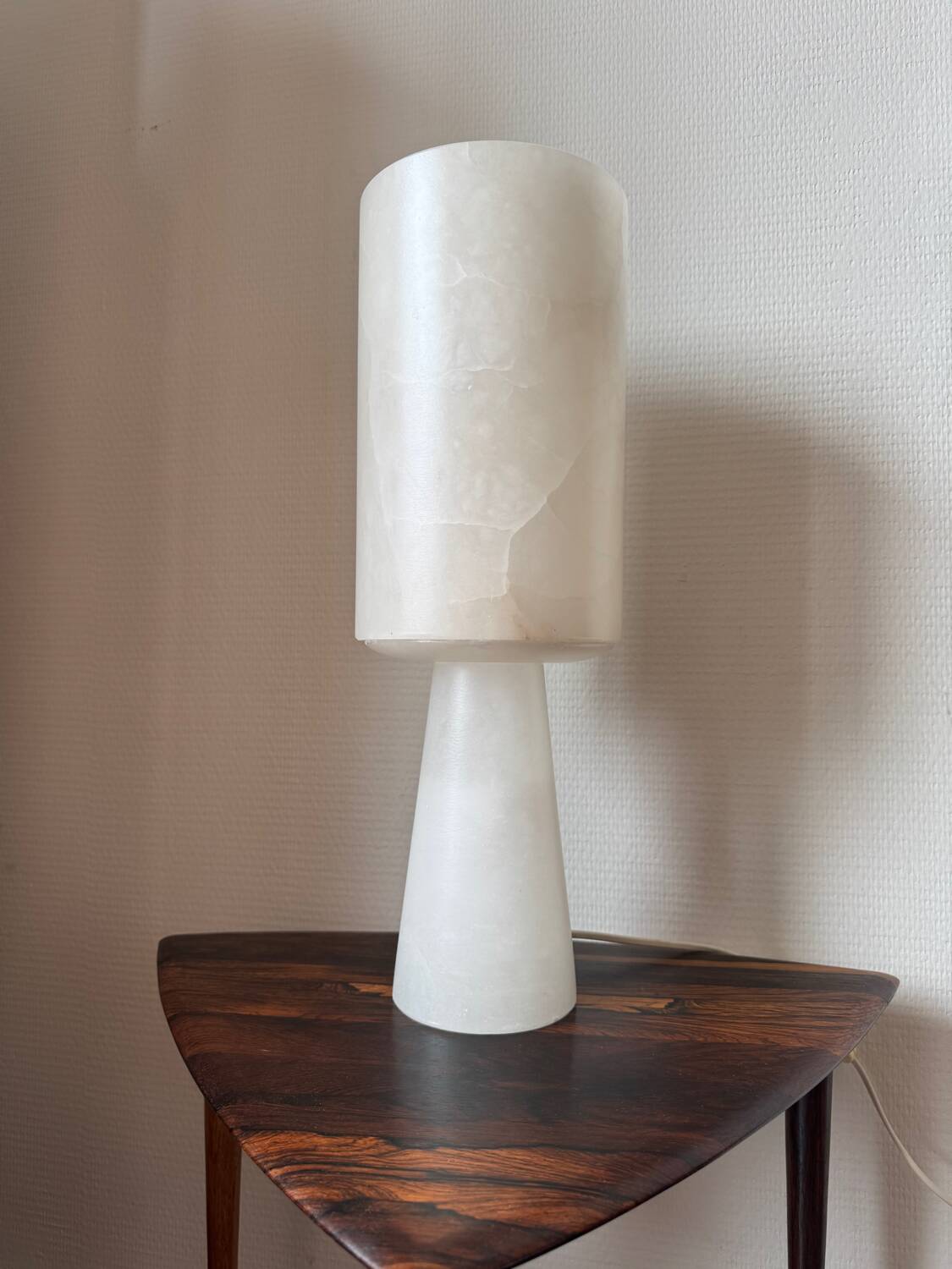 Mid-Century Modernist Spanish Alabaster Table Lamp, 1990s