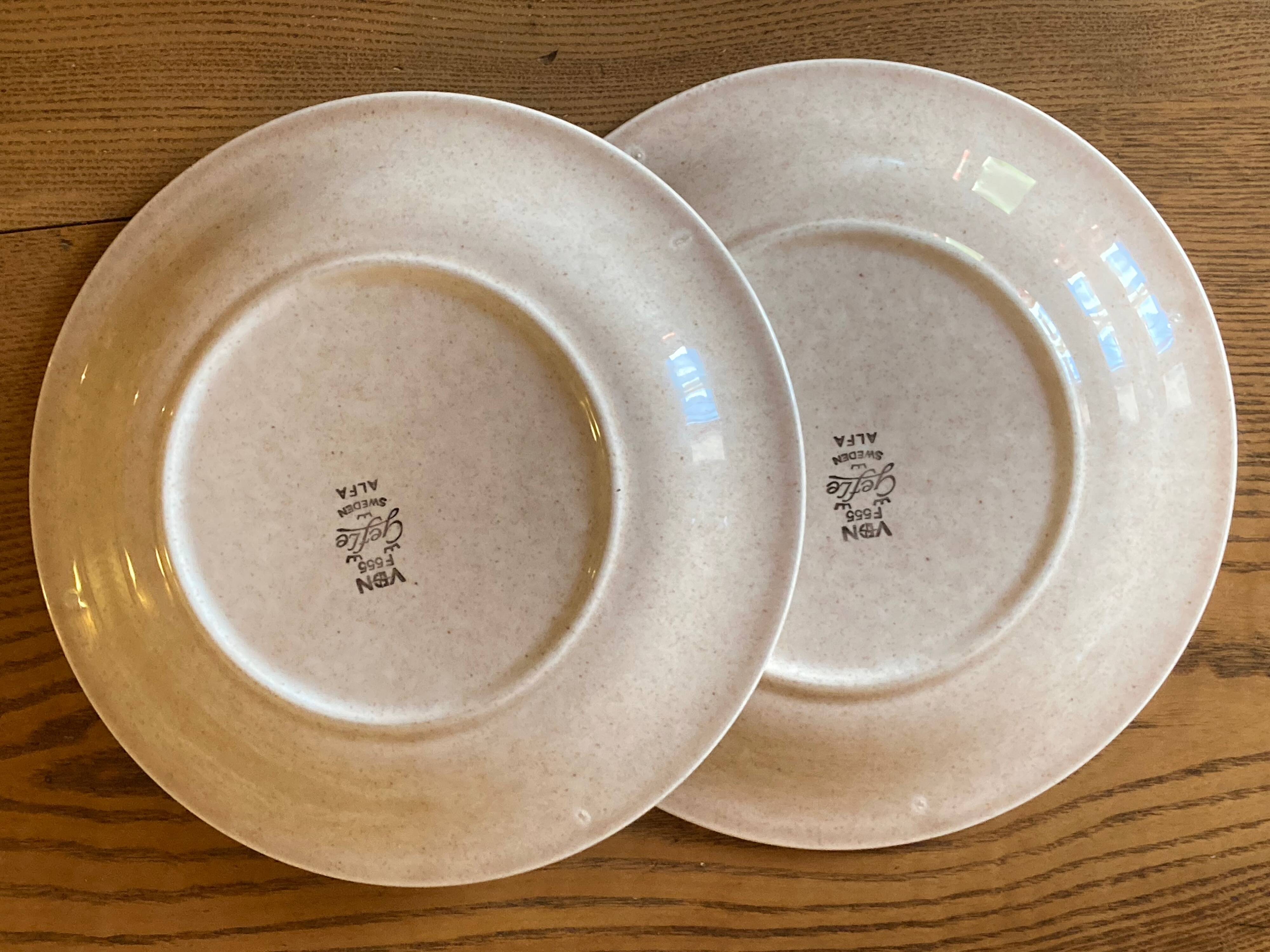 Pair of vintage Swedish Gefle plates, 1970s