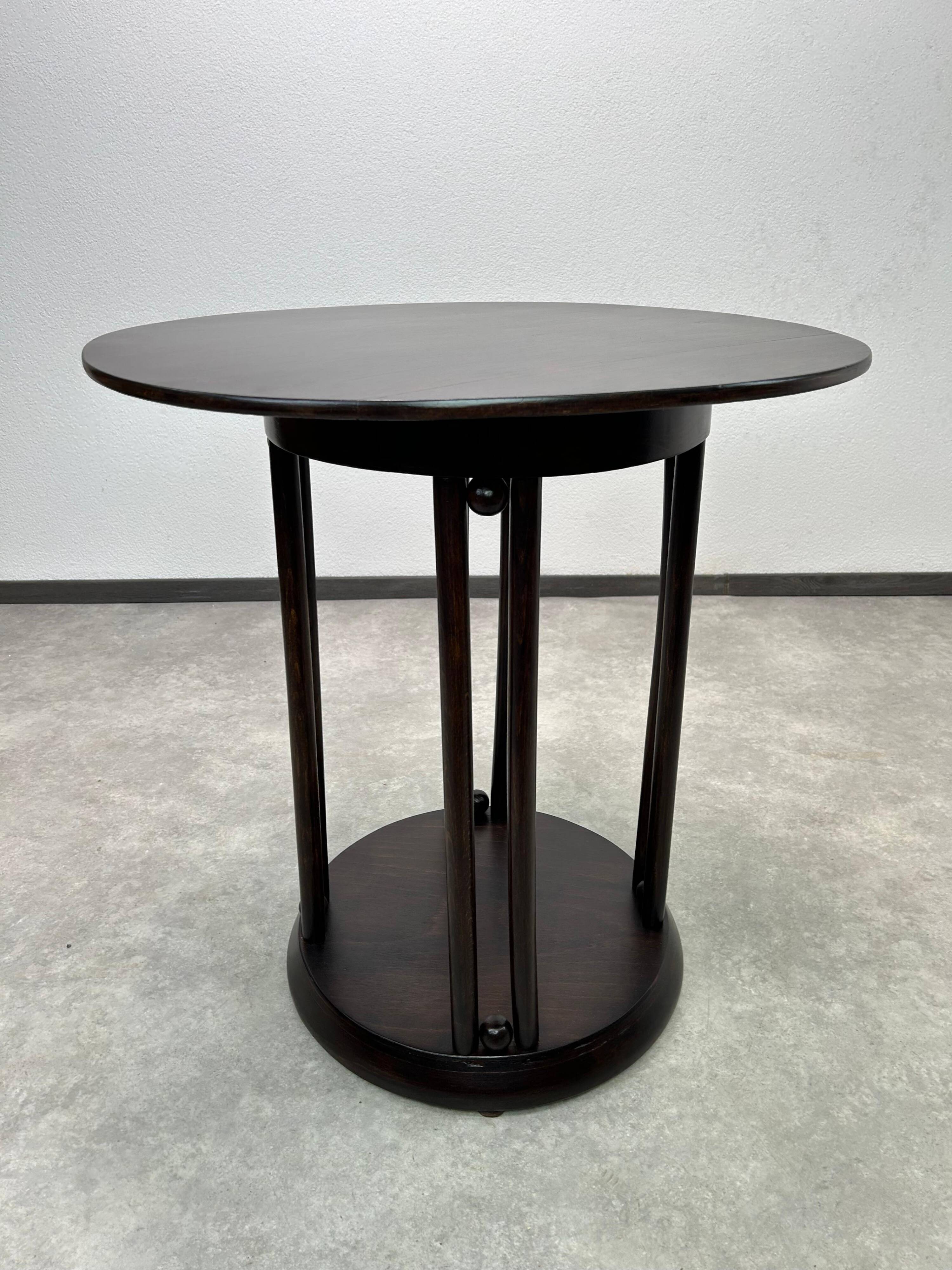 Fledermaus coffee table no. 406 by Josef Hoffmann