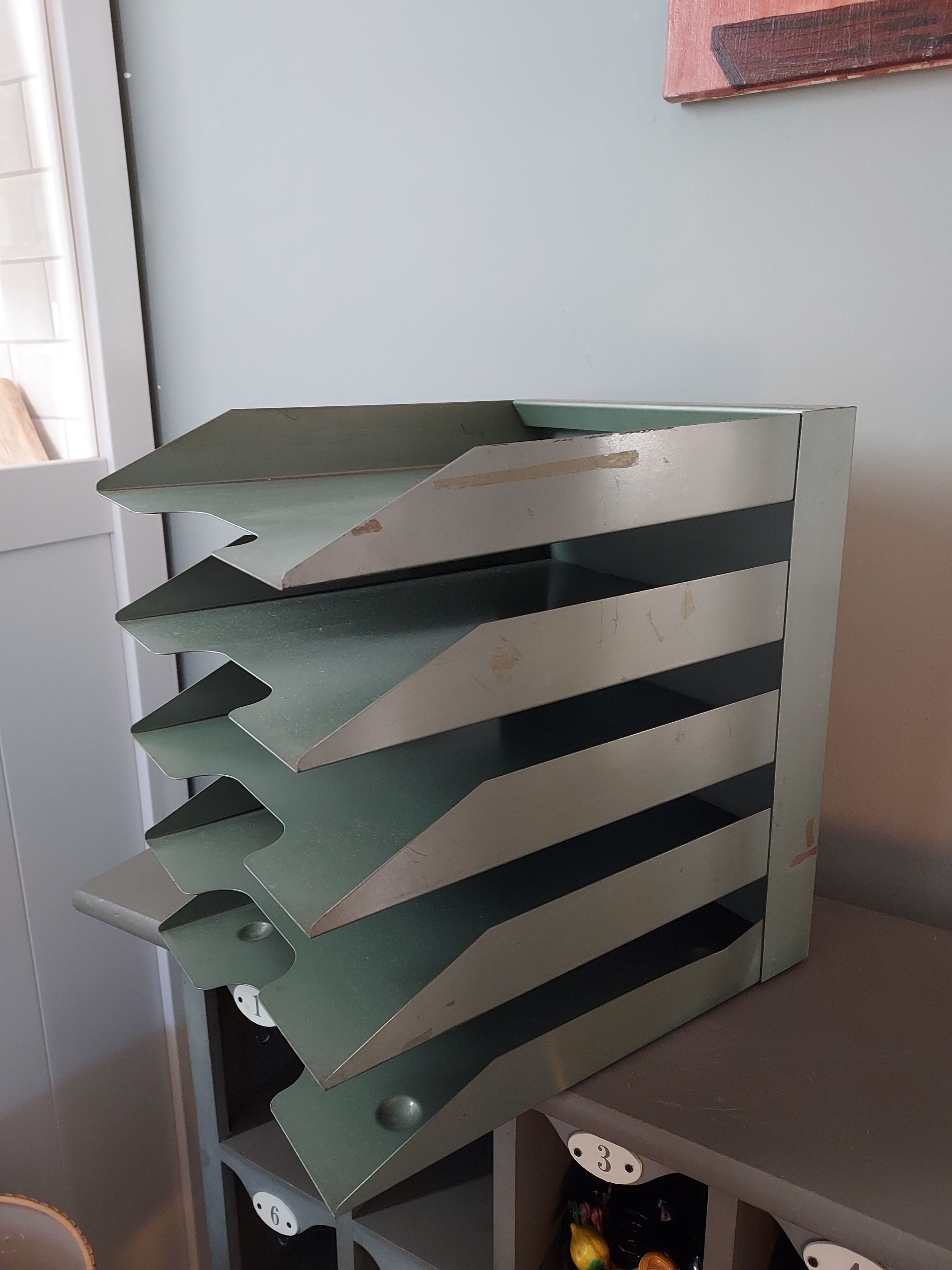 Industrial mail sorter