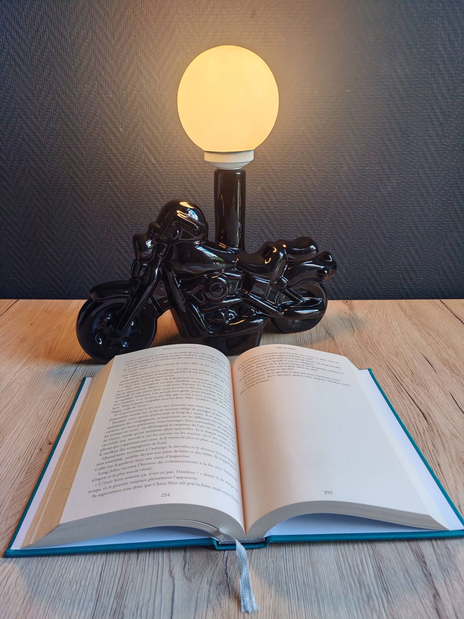 Vintage black ceramic motorcycle table lamp | Harley Davidson style