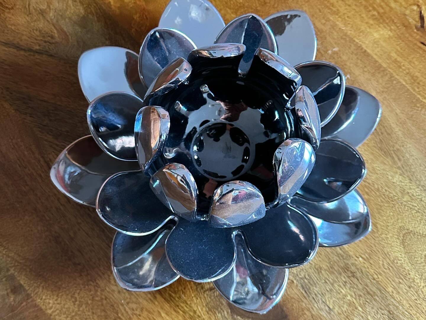Vintage water lilies 3 silver ceramic dishes