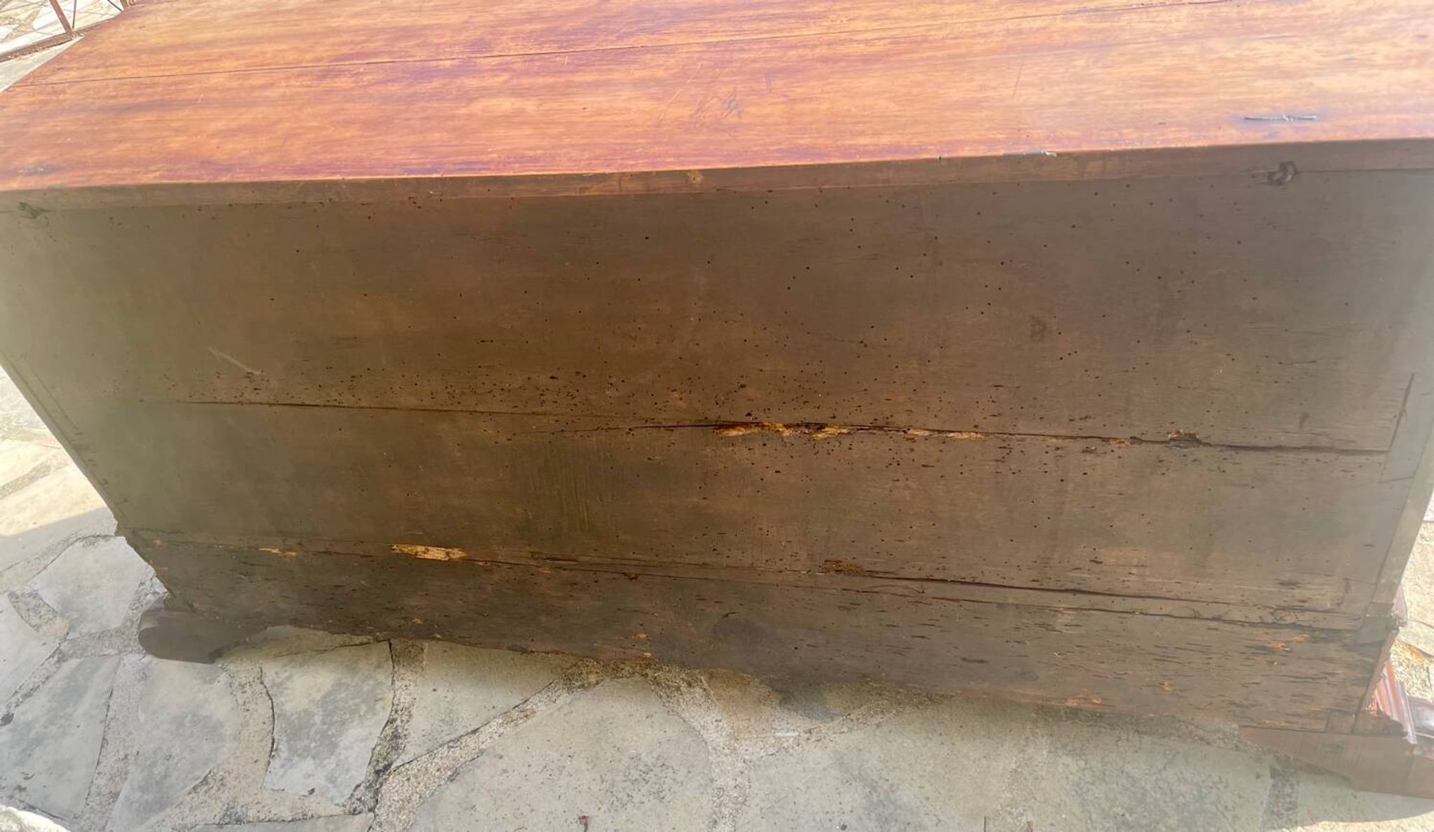 Magnificent walnut chest from the 17th century.
