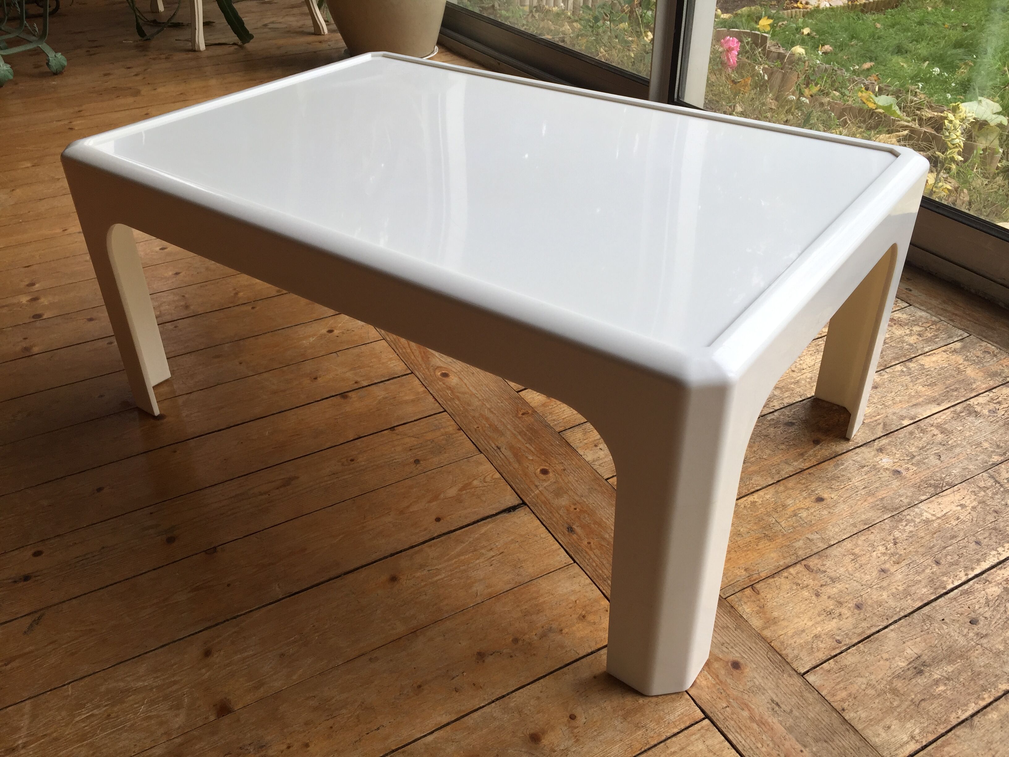 Vintage coffee table duo by Peter Ghyczy