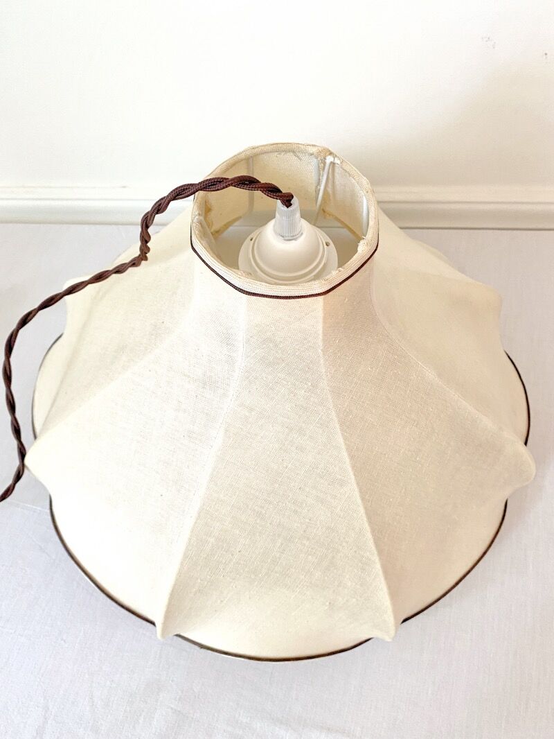 Hanging lamp in beige and brown fabric