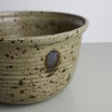 Salad bowl in pyrity sandstone signed