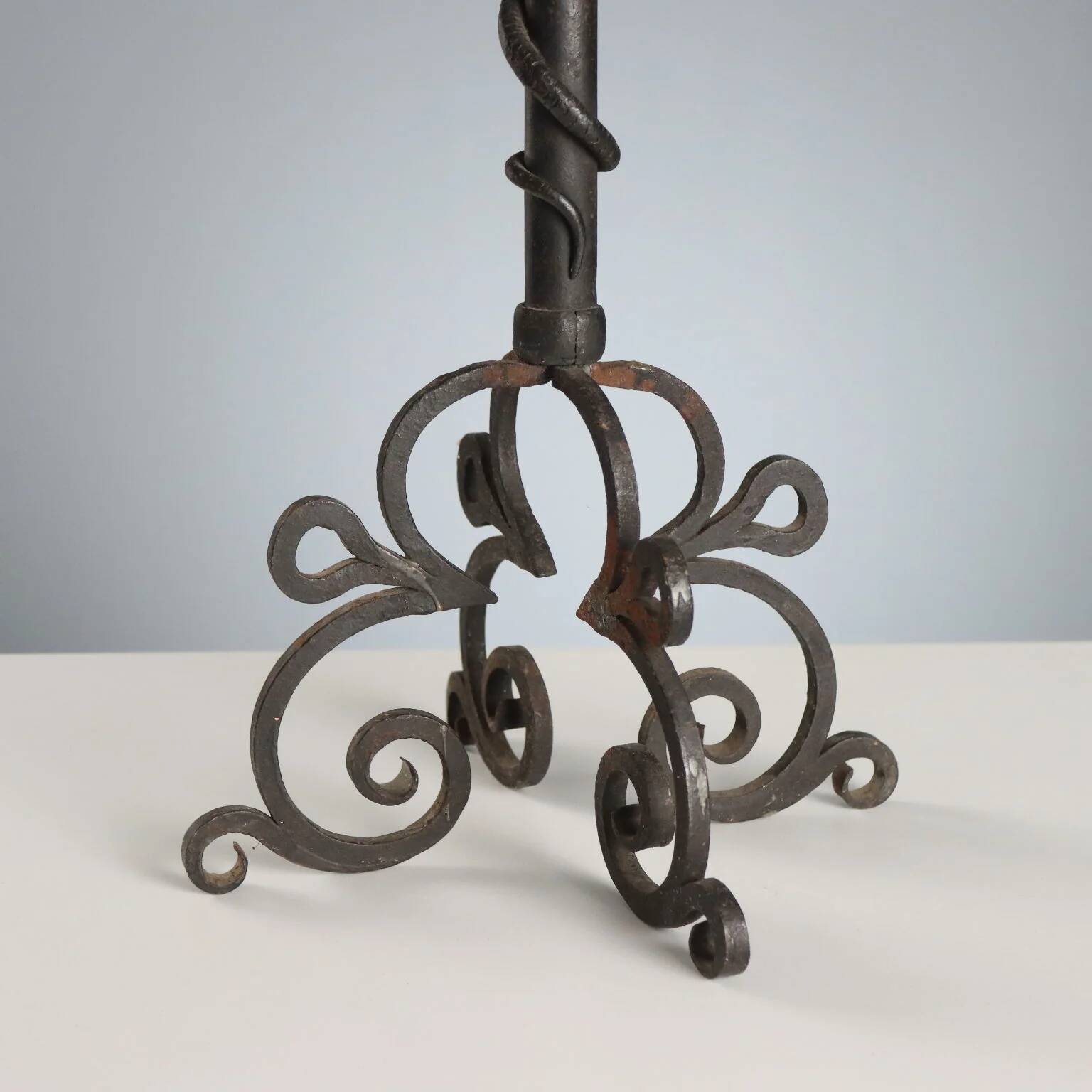Wrought iron five-light torchère with twisted serpent - Italy late 19th century