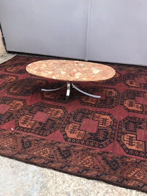 Coffee table in pink marble 1970