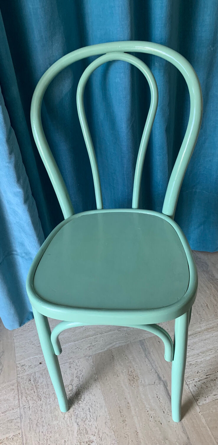 Green bistro chair