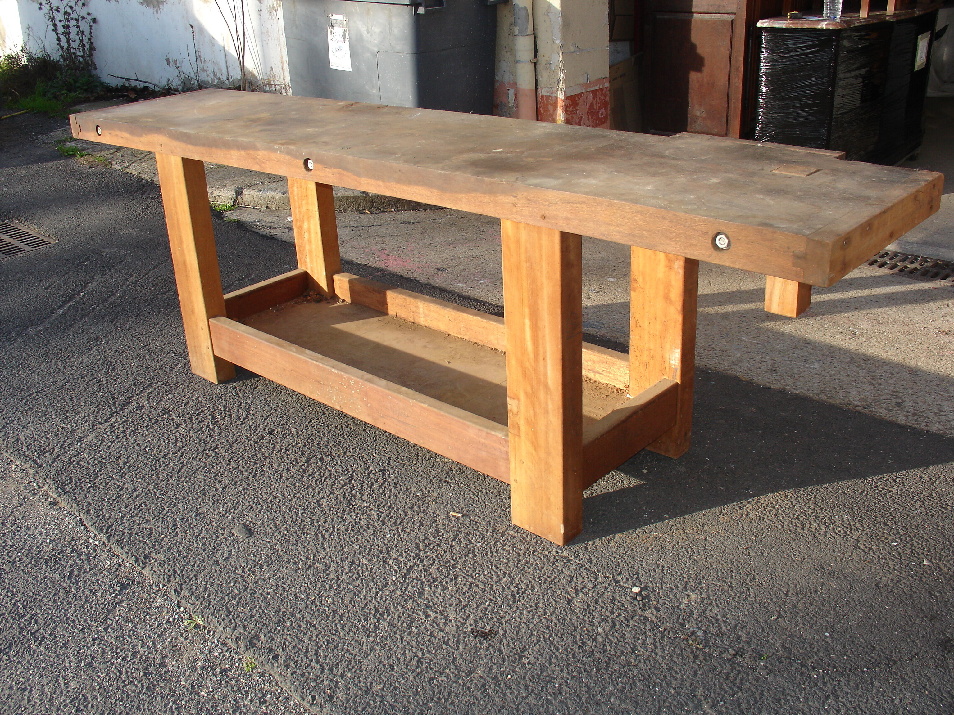Set of cabinetmaker mahogany with his quick press