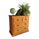Pine chest of drawers