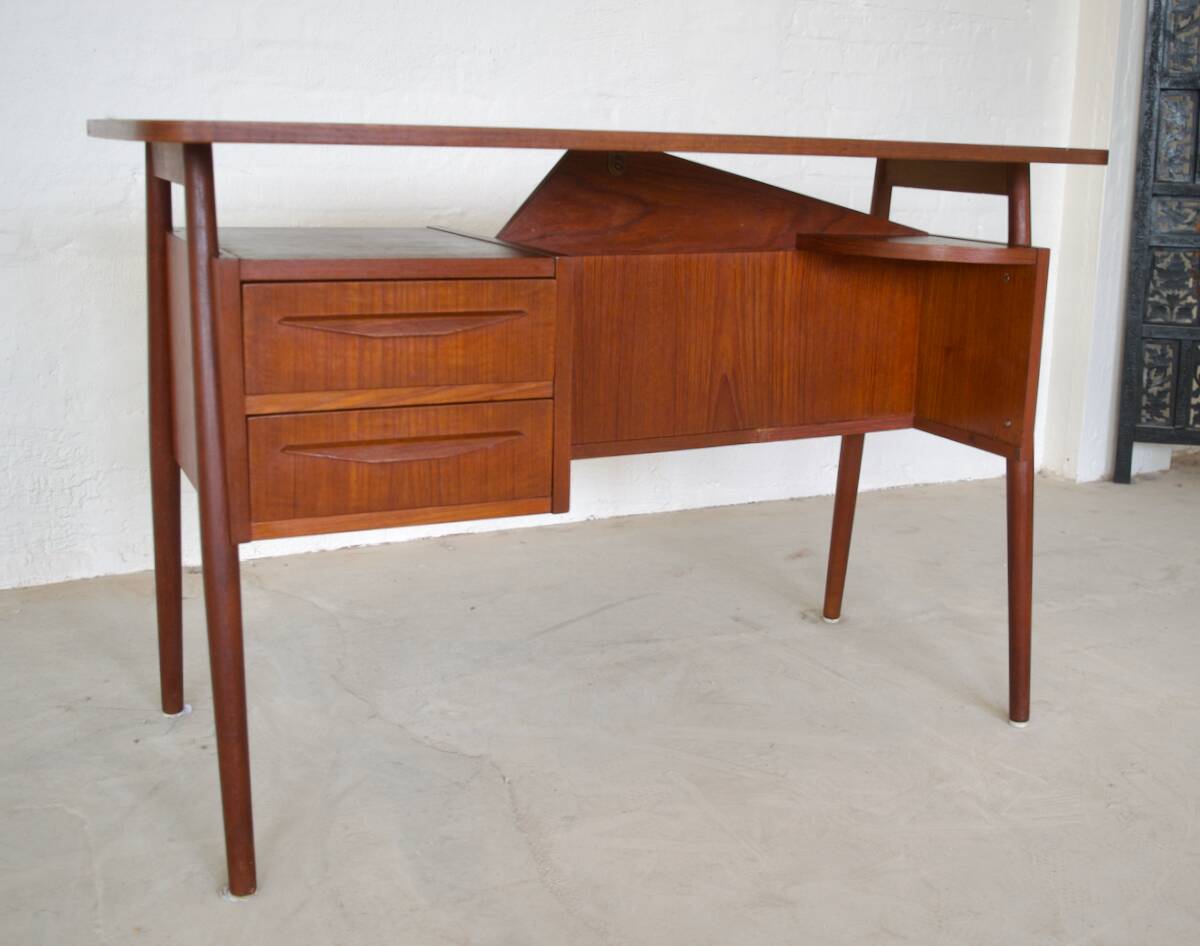 Teak Desk By Gunnar Nielsen For Tibergaard, 1960s.