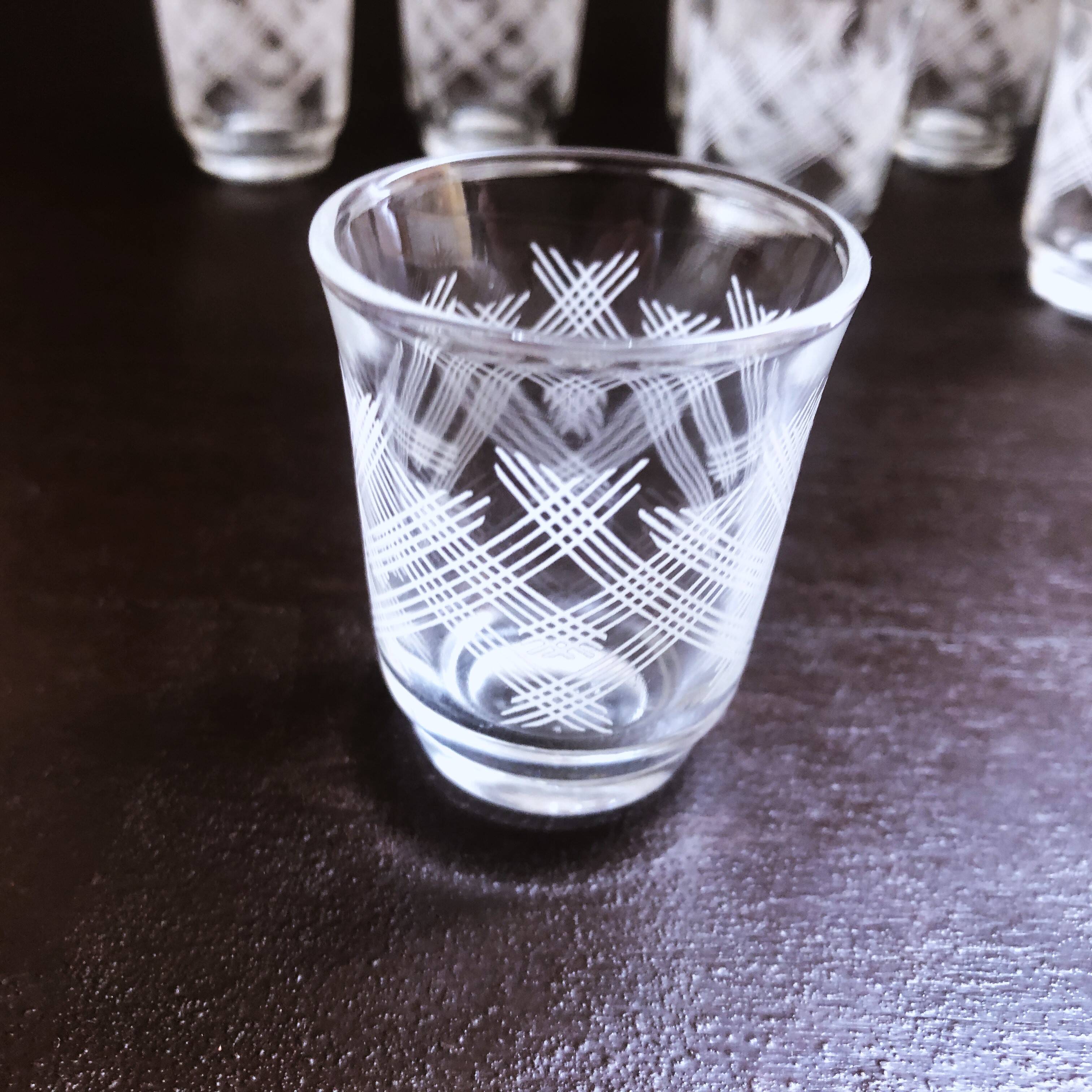 Set of 8 mini liqueur glasses Art Deco style France