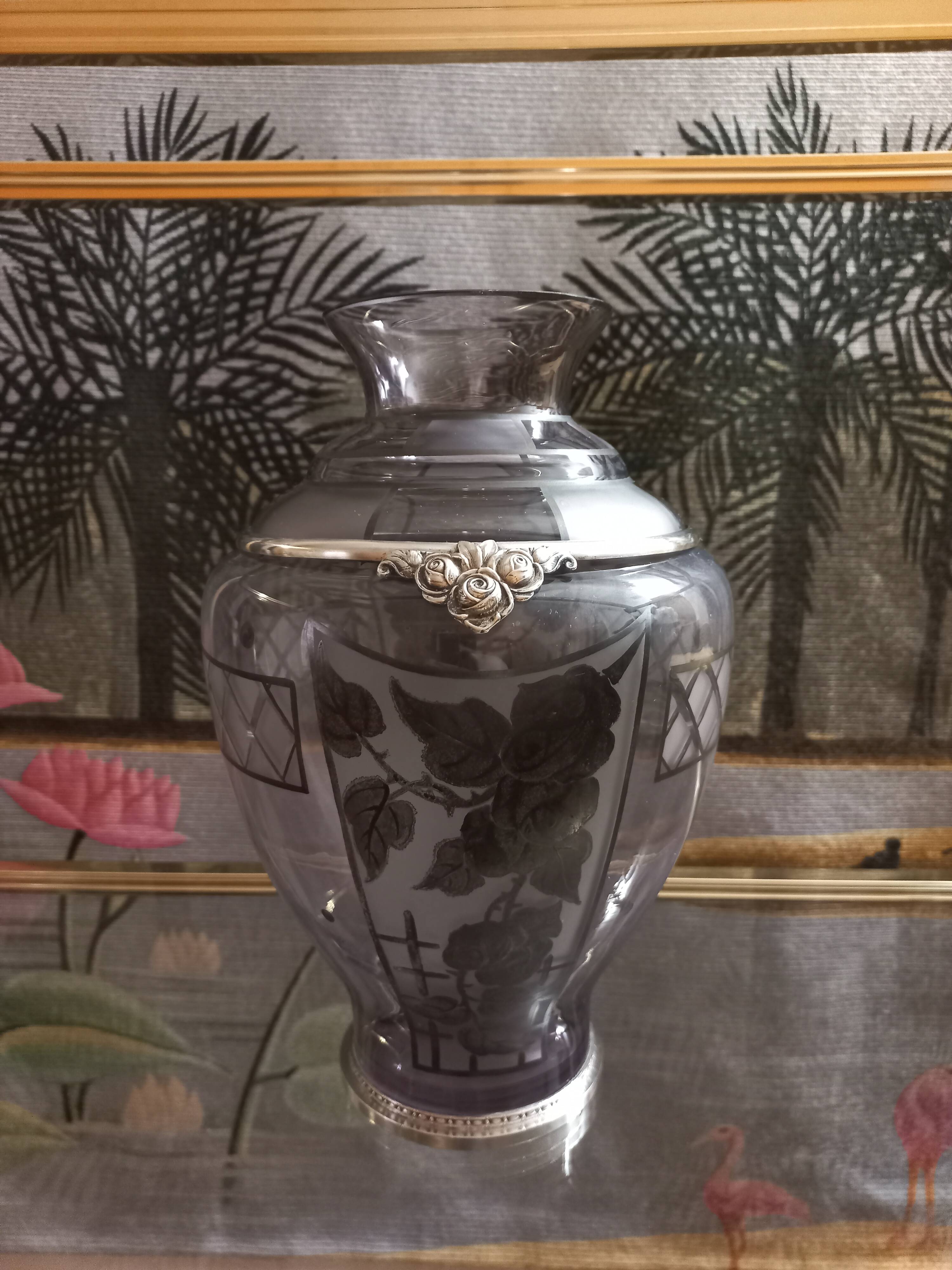 Art Deco vase in glass and silver metal