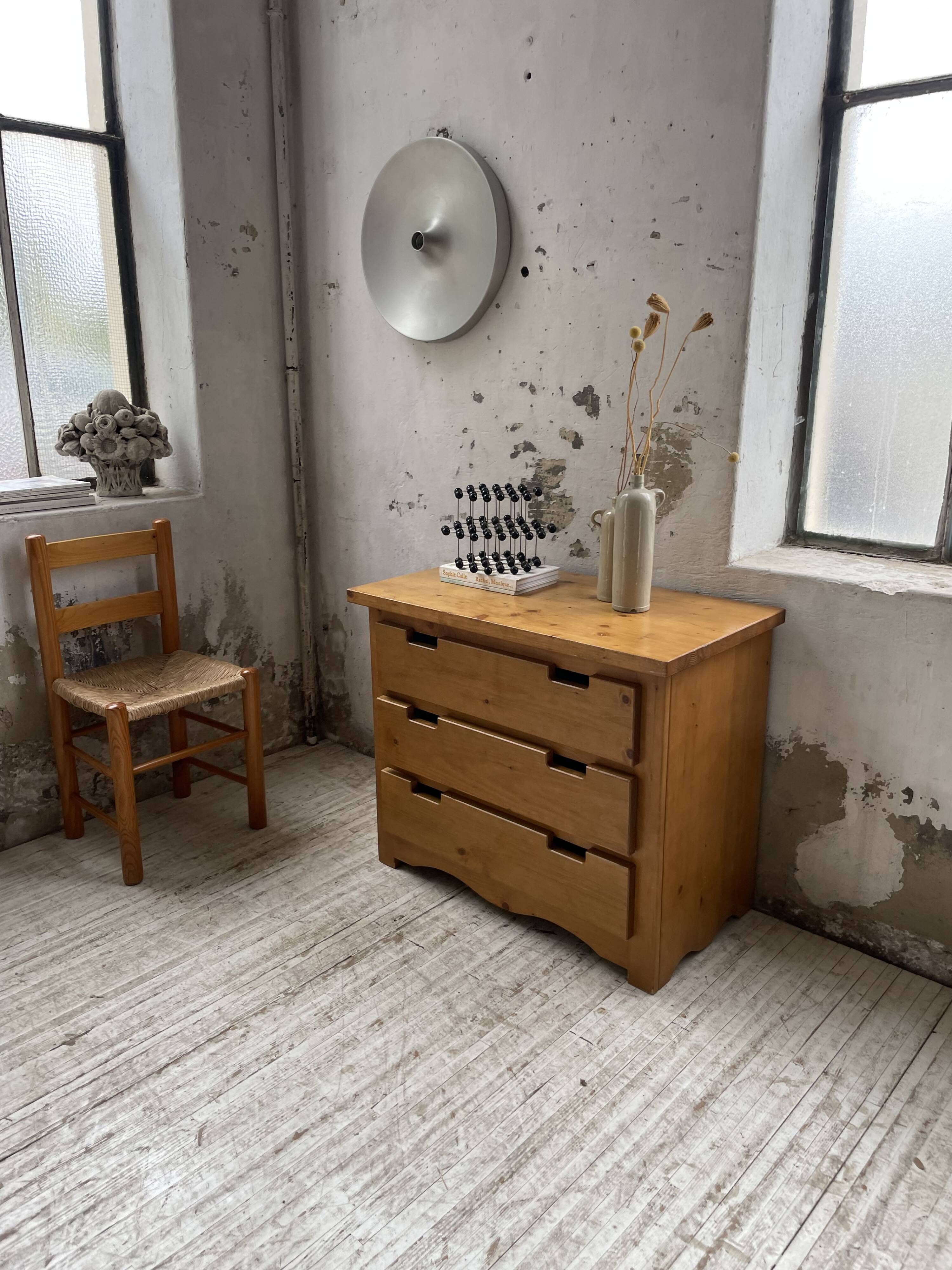 80s pine chest of drawers, mountain furniture