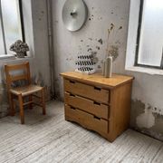 Commode en pin années 80 mobilier montagne