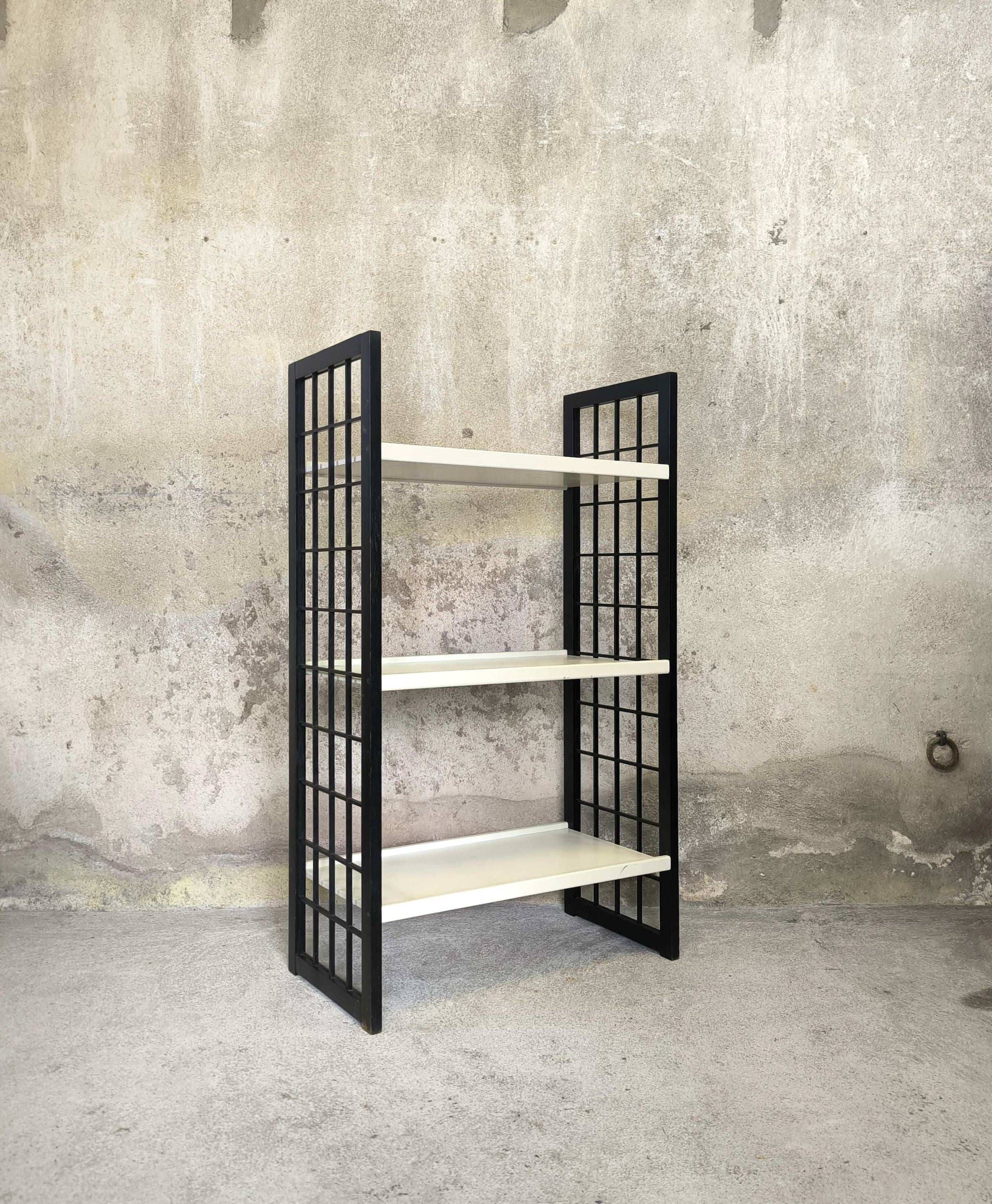 Vintage shelf in black and white wood