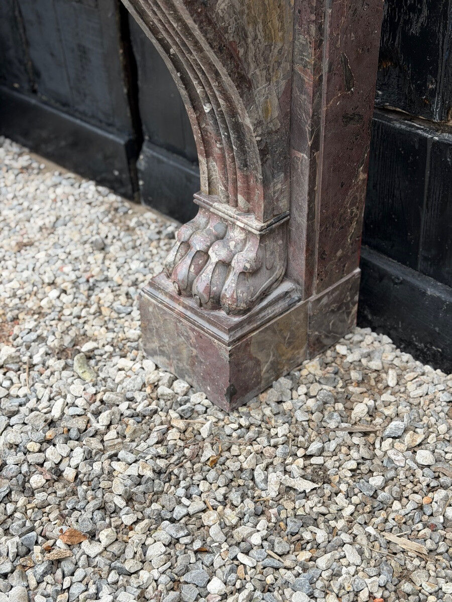 Cheminée Charles X en marbre de Waulsort, XIXème siècle