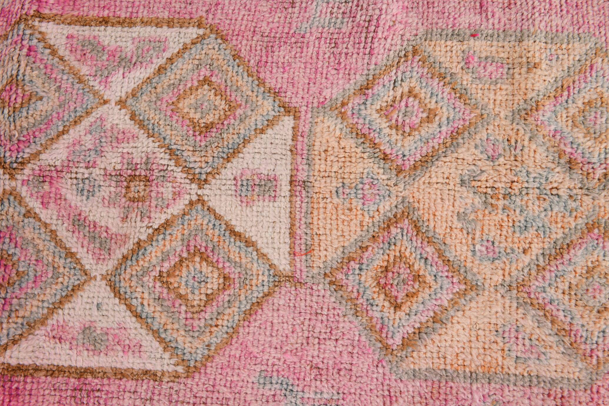 Soft Pink Turkish Vintage Runner Rug, 93x335Cm