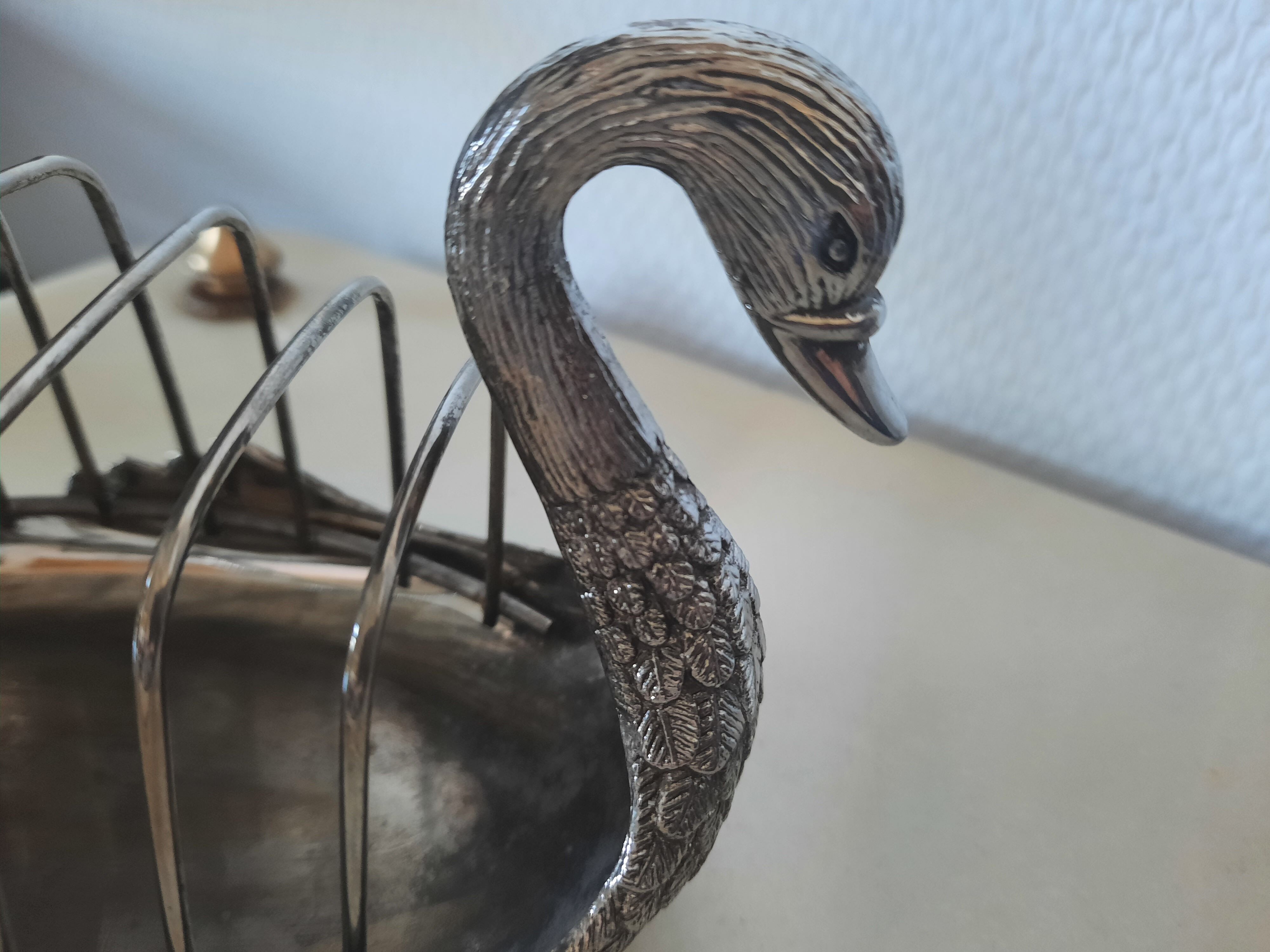 Vintage bread holder