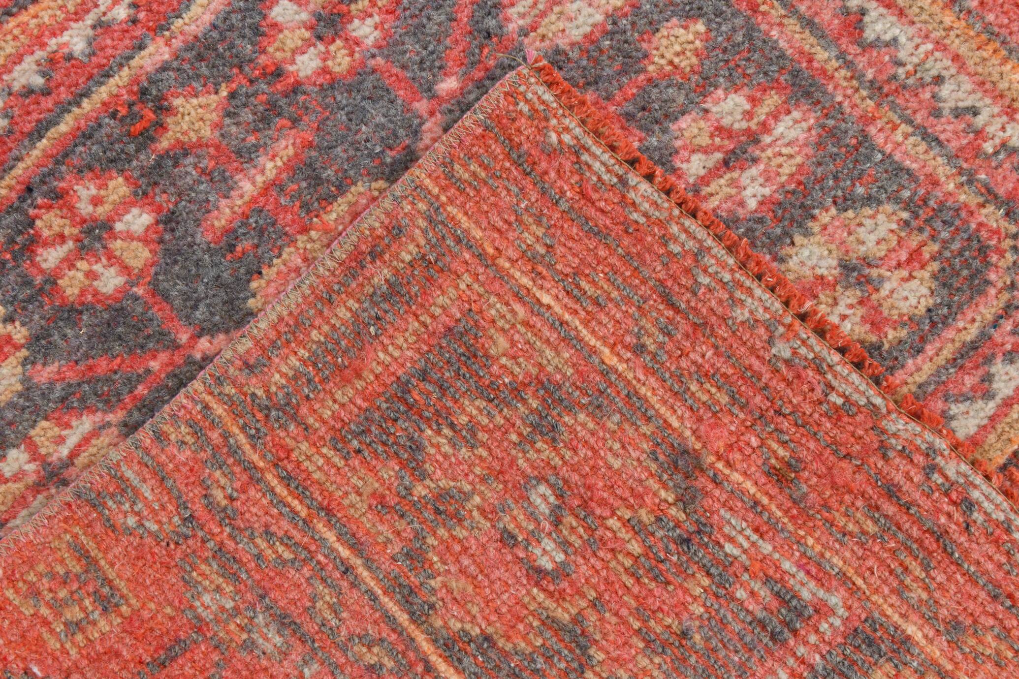 3x11 Vintage Pastel Pink Vintage Runner Rug, 84x335Cm