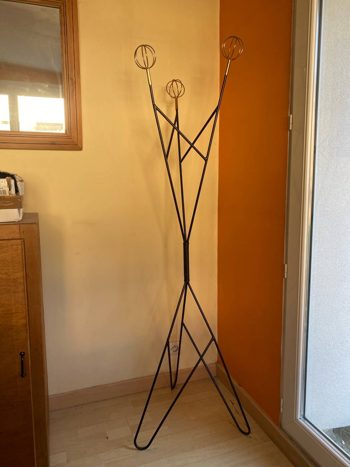 Porte manteaux Astrobale Roger Ferraud
