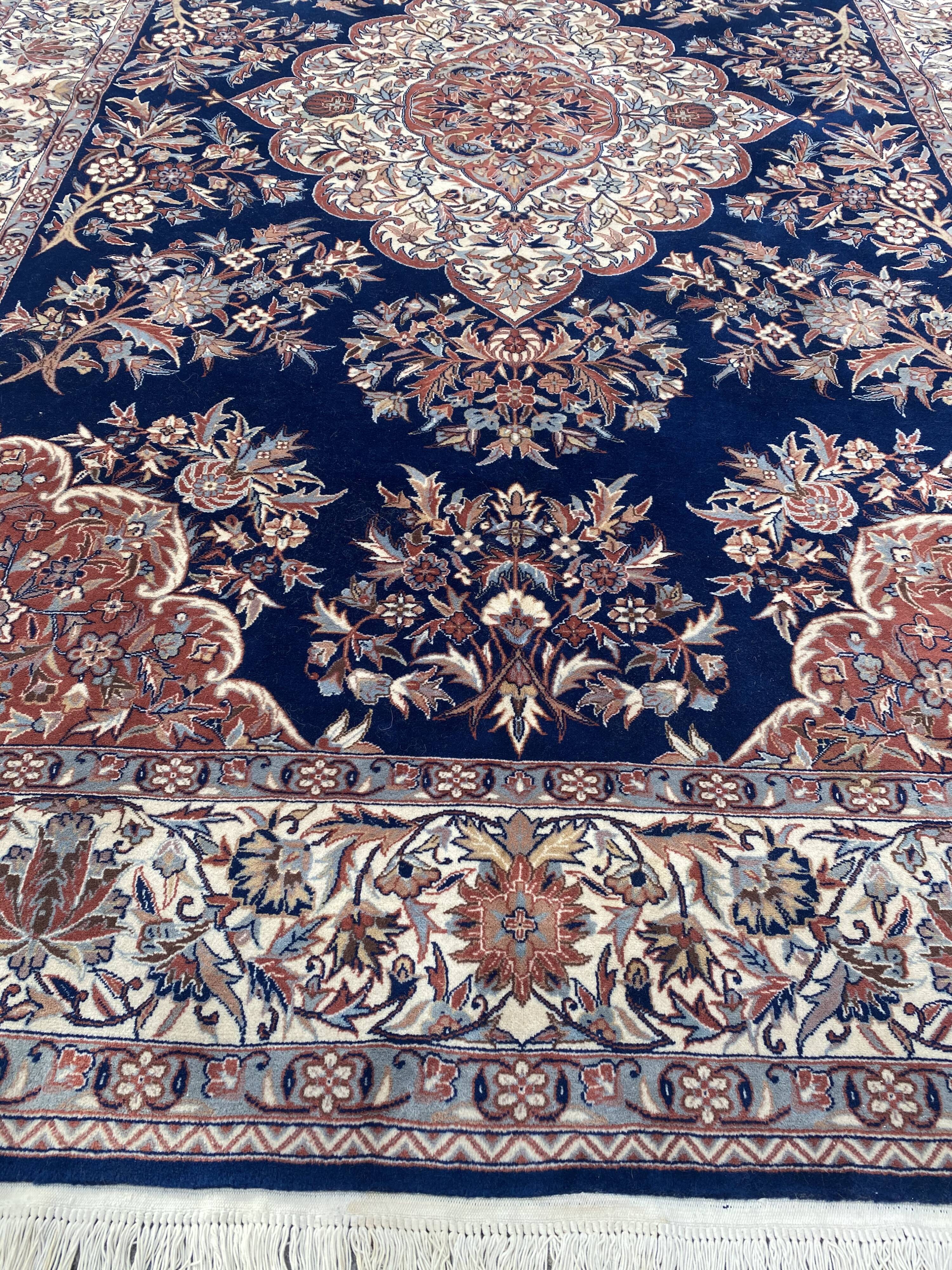Nice big vintage carpet Sino Persian fine handmade 185x285 cm