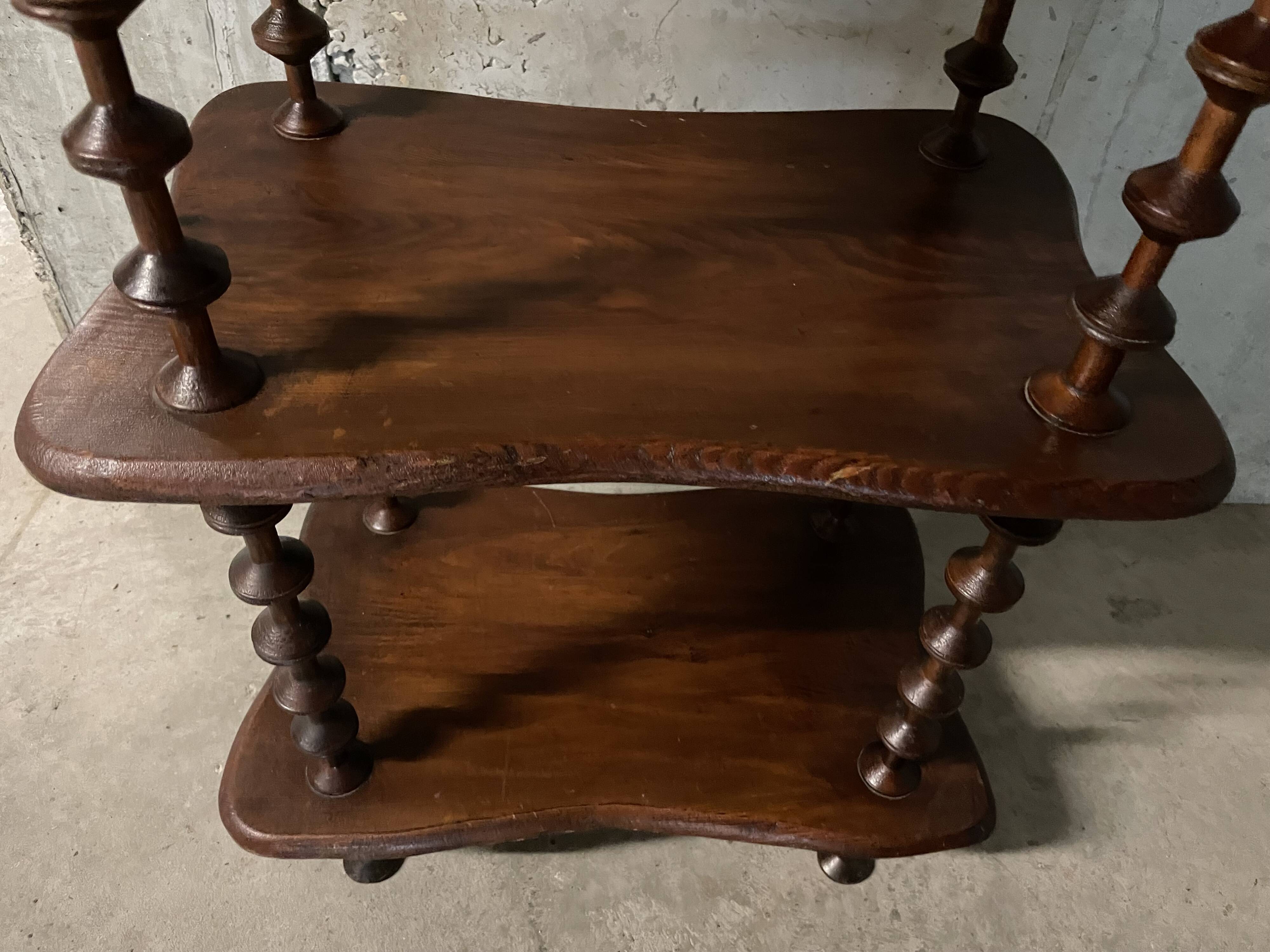 Wooden shelf cabinet