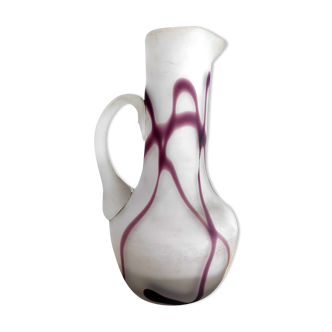 Glass paste pitcher