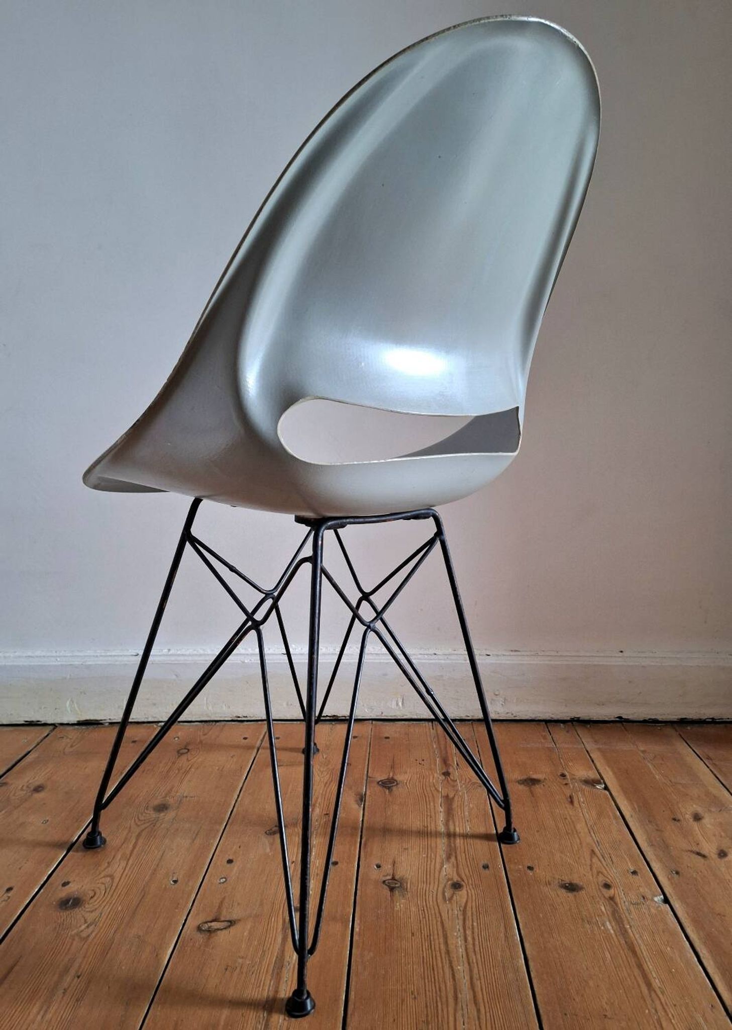 Pair of vintage chairs by Miroslav Navratil for Vertex, antique seating furniture