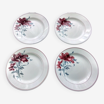 4 St Amand dinner plates Decorated with red carnations