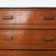 Commode en bois massif vintage