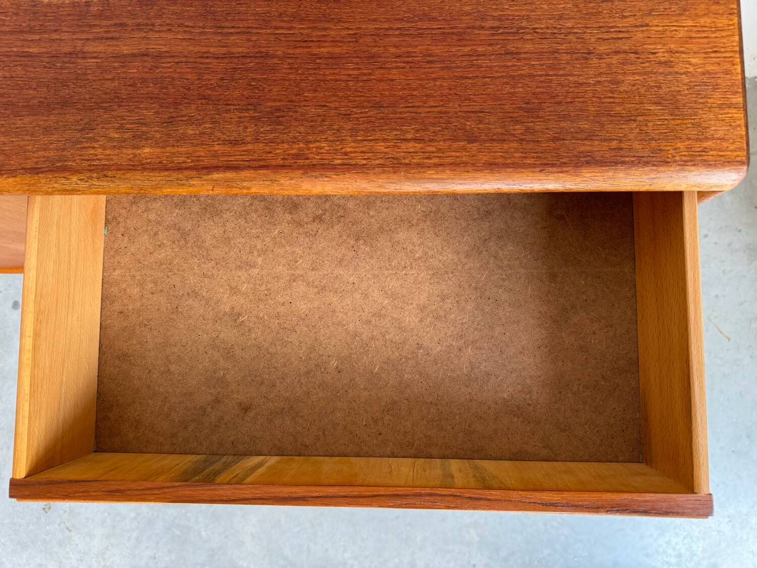 Buffet norvégien vintage Sven Andersen