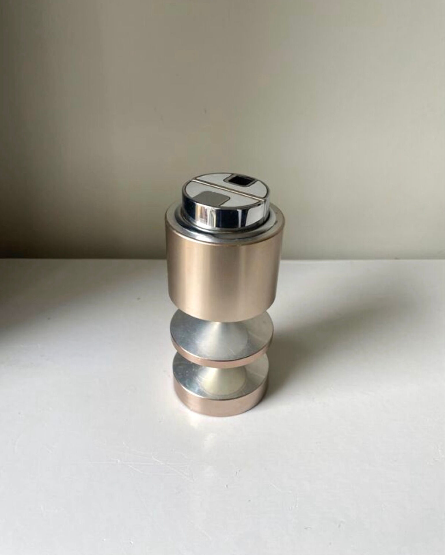 Vintage Modernist Sarome Japan Table Lighter